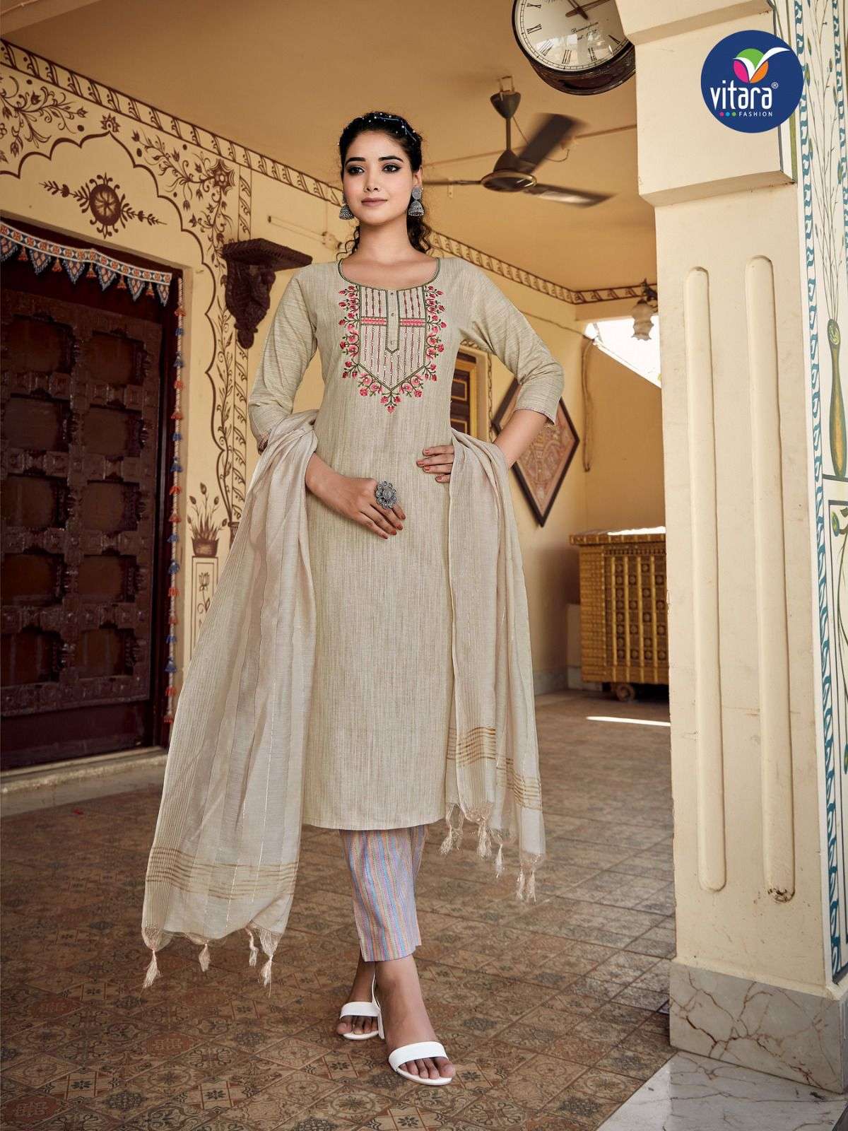 vitara fashion MAJENTO Kurti Wholesale catalog
