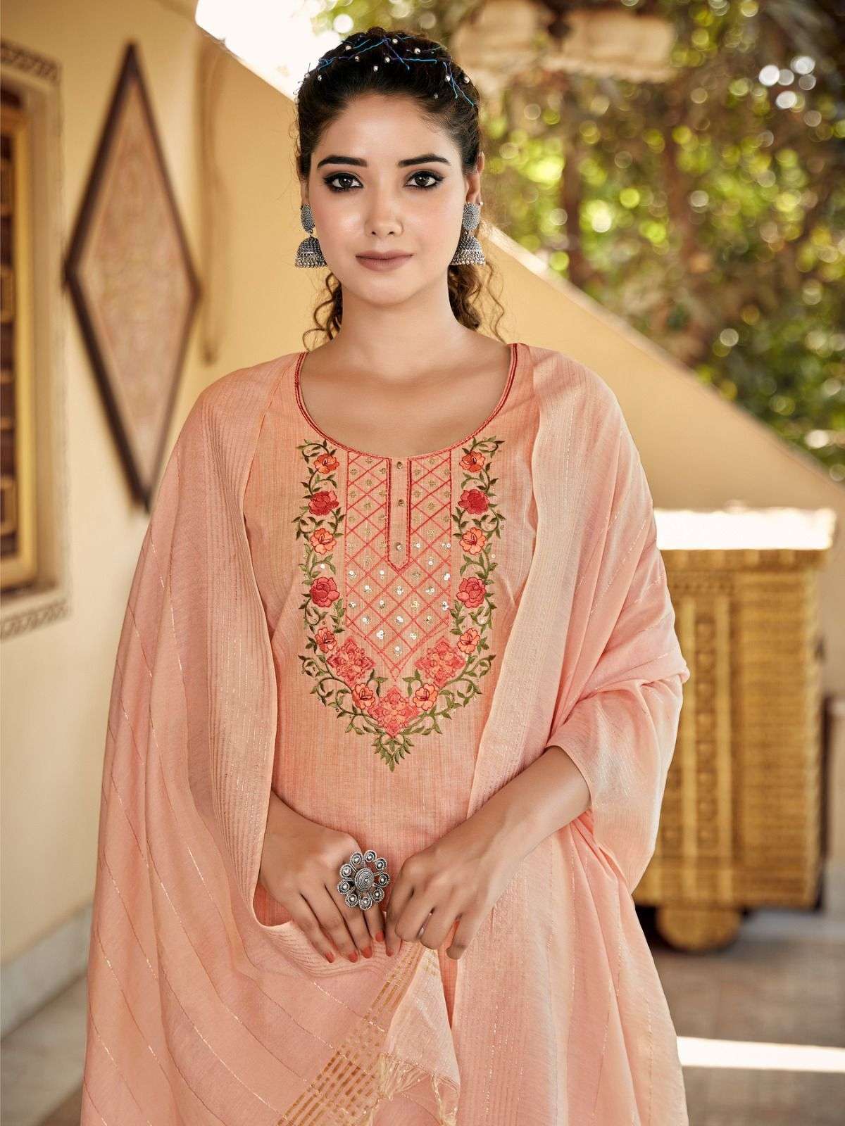 vitara fashion MAJENTO Kurti Wholesale catalog