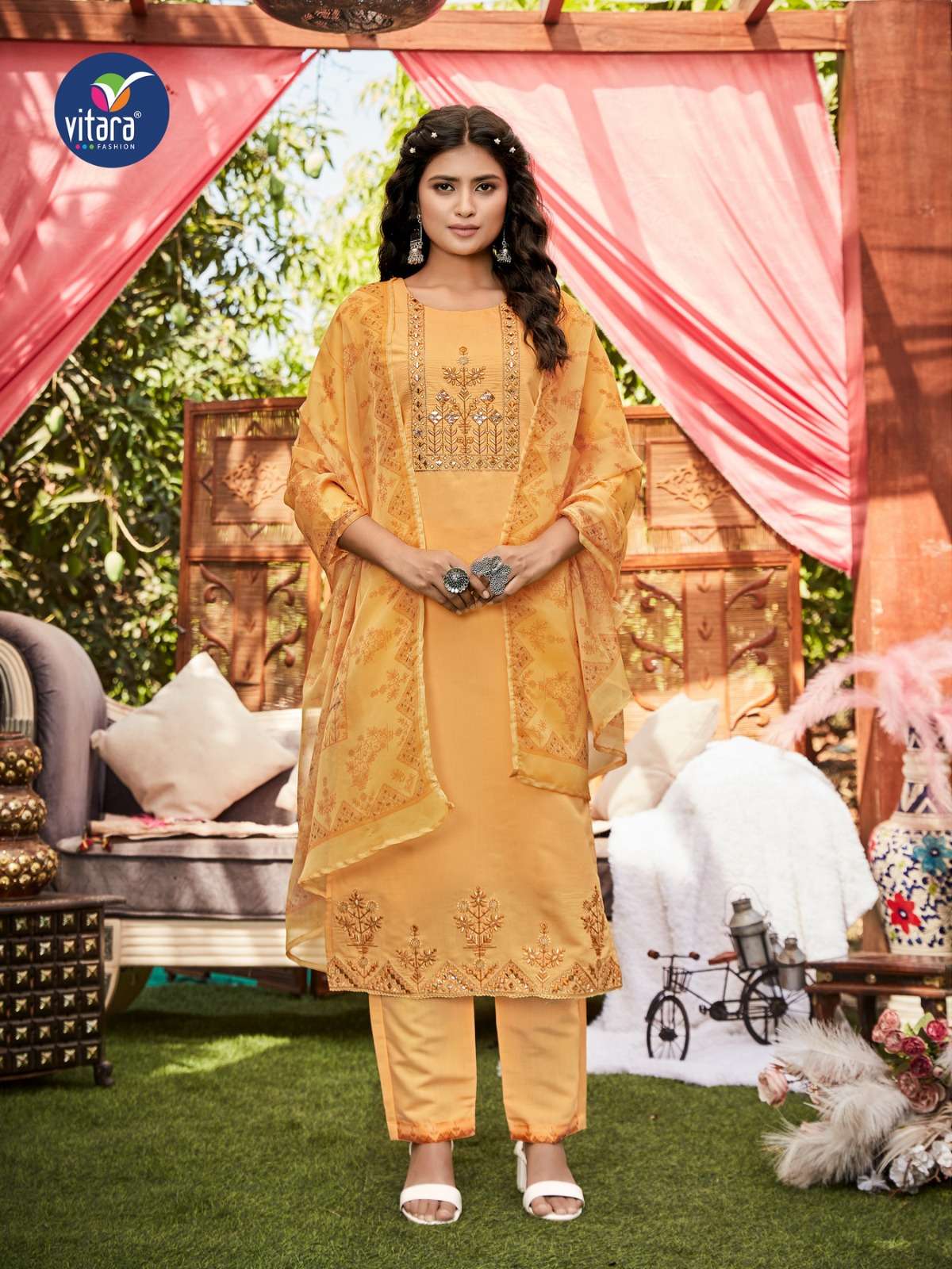 Vitara fashion RANGAT Kurti Wholesale catalog