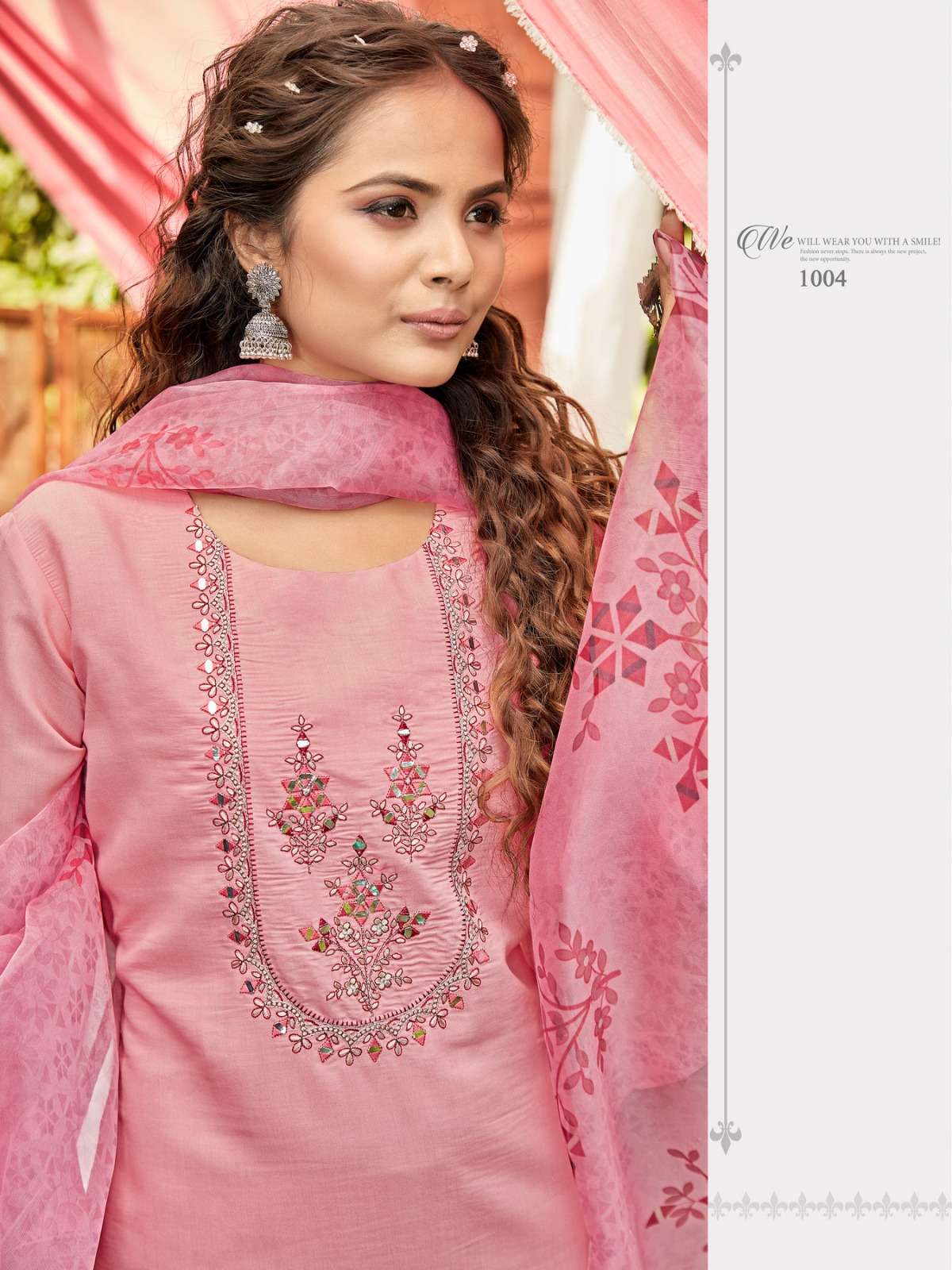 Vitara fashion RANGAT Kurti Wholesale catalog