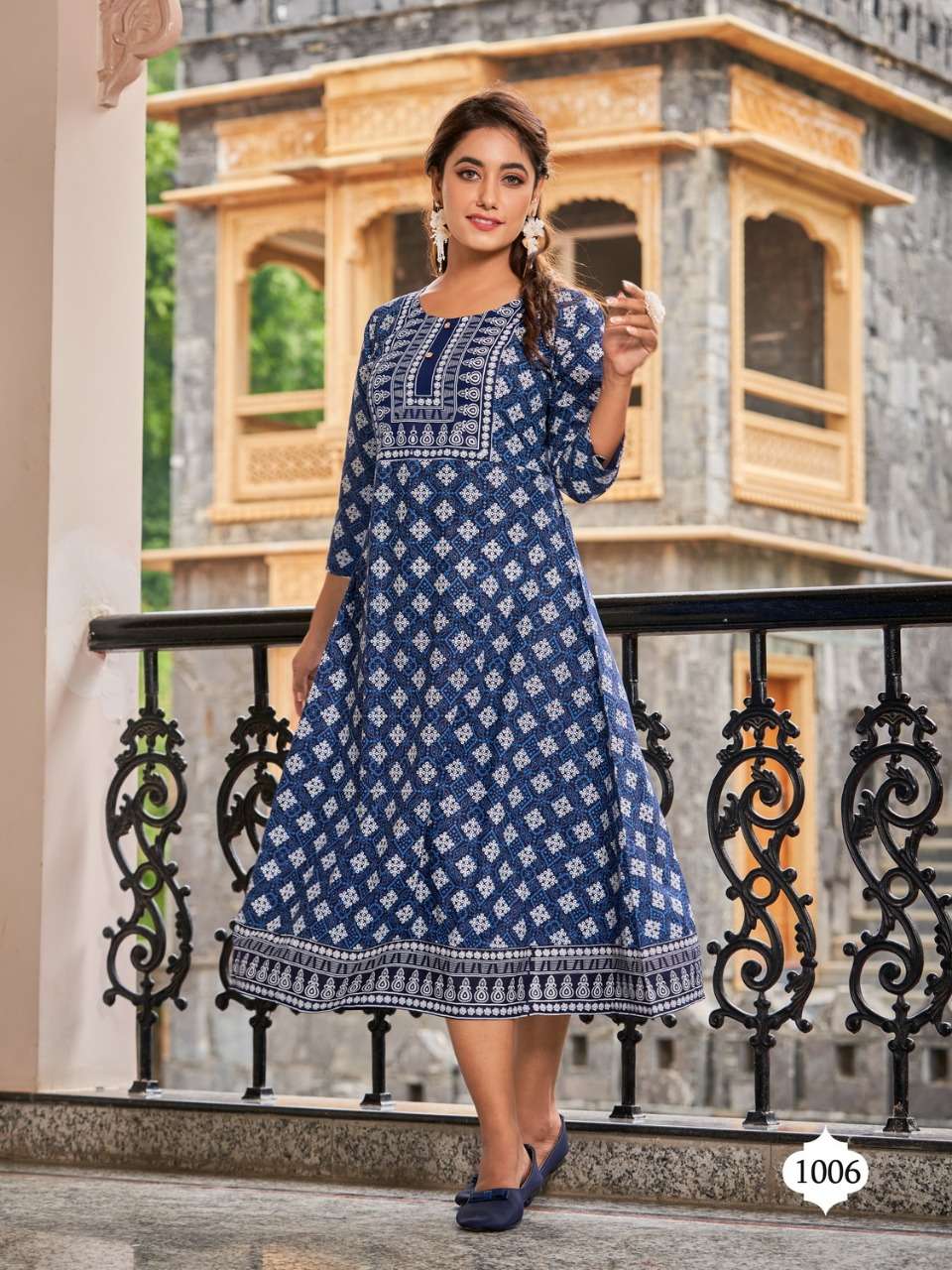 VIYAA DESIGNER LILLY V1 Kurti Wholesale catalog
