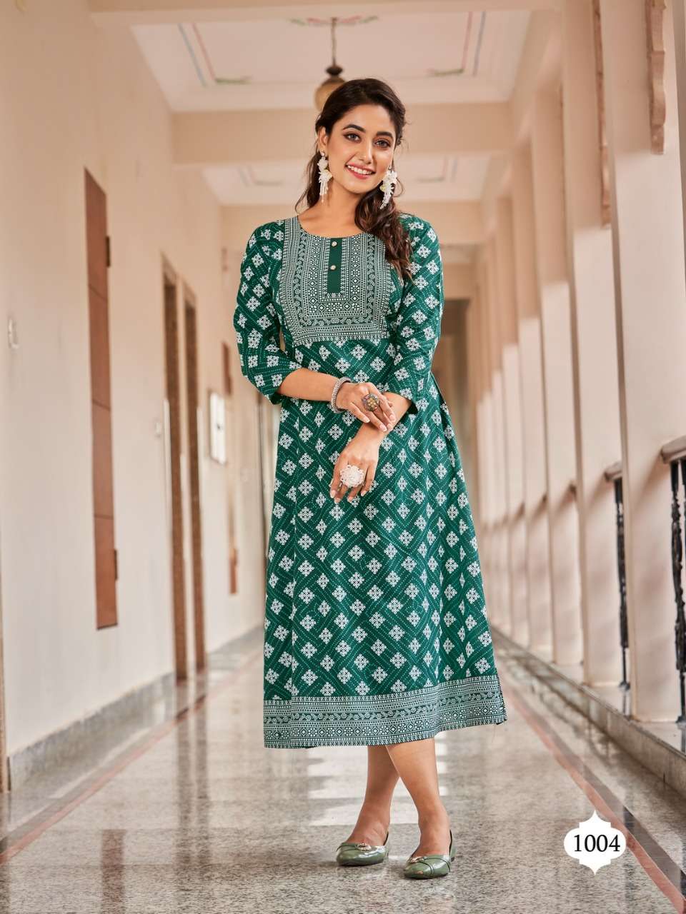 VIYAA DESIGNER LILLY V1 Kurti Wholesale catalog