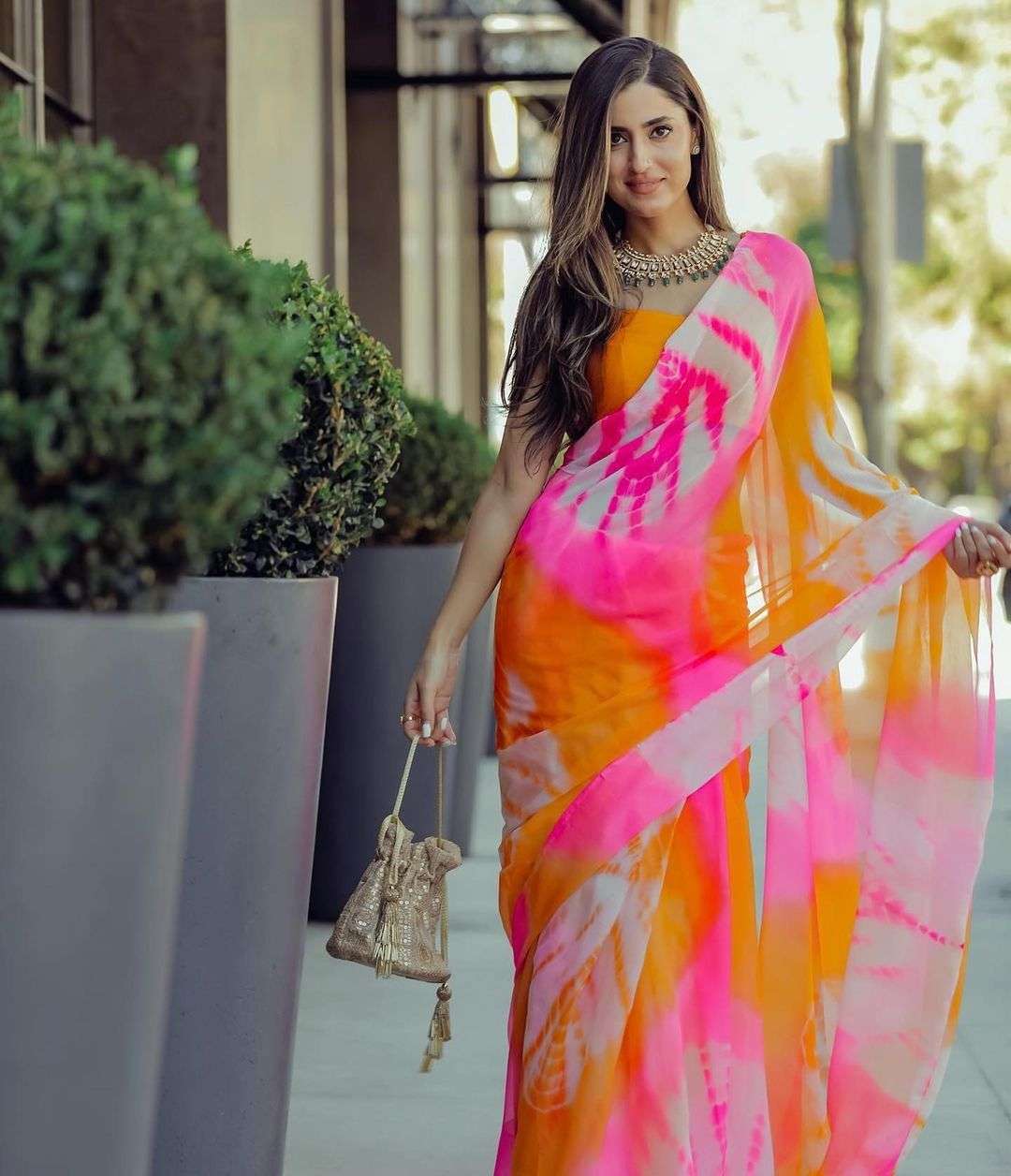 Ynf Georgette Leh Shi Digital Printed Saree Wholesale catalog