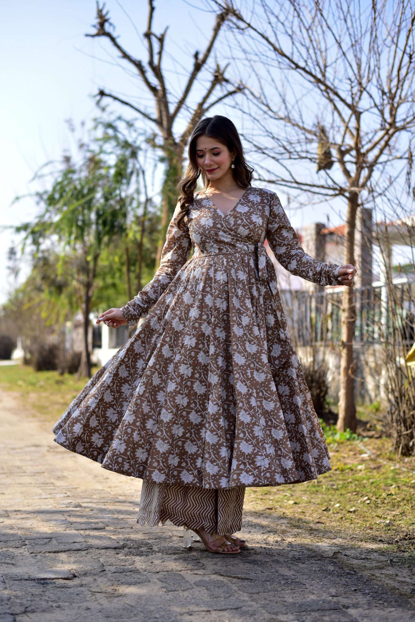 Aayaa vol 5- kurti - pant  - Wholesale catalog