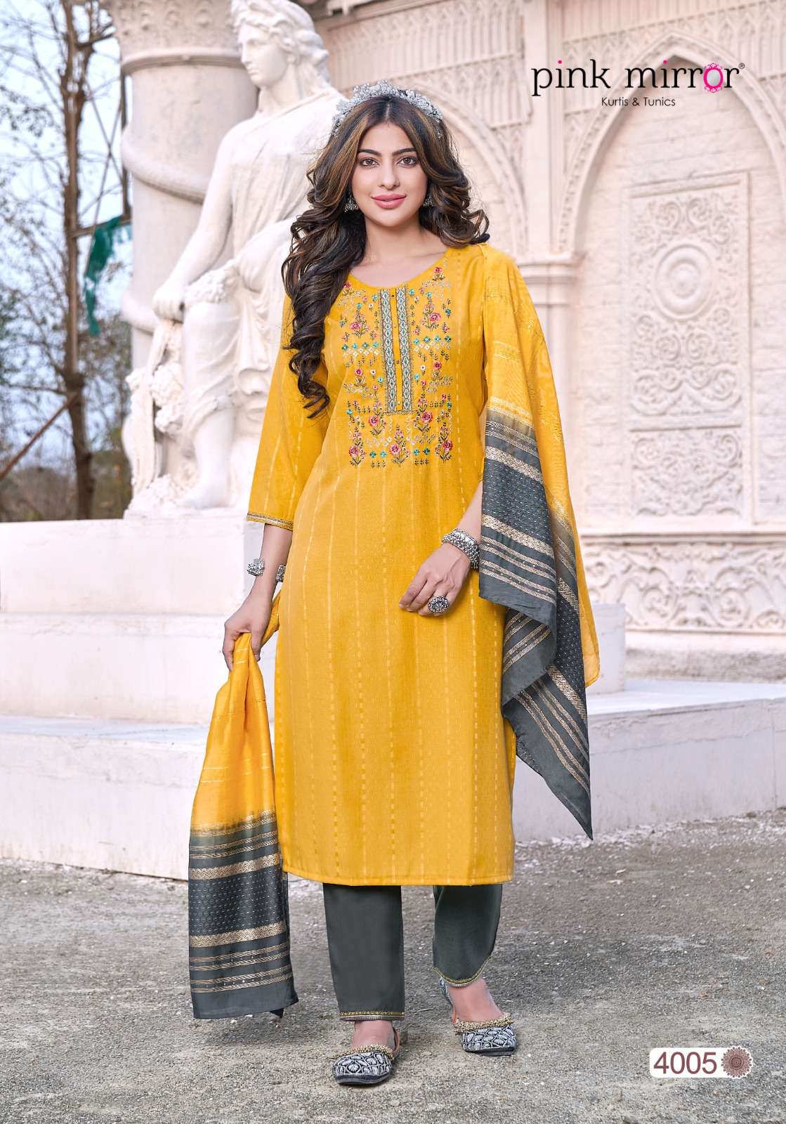 PINK MIRROR MOMENT Kurti Wholesale catalog