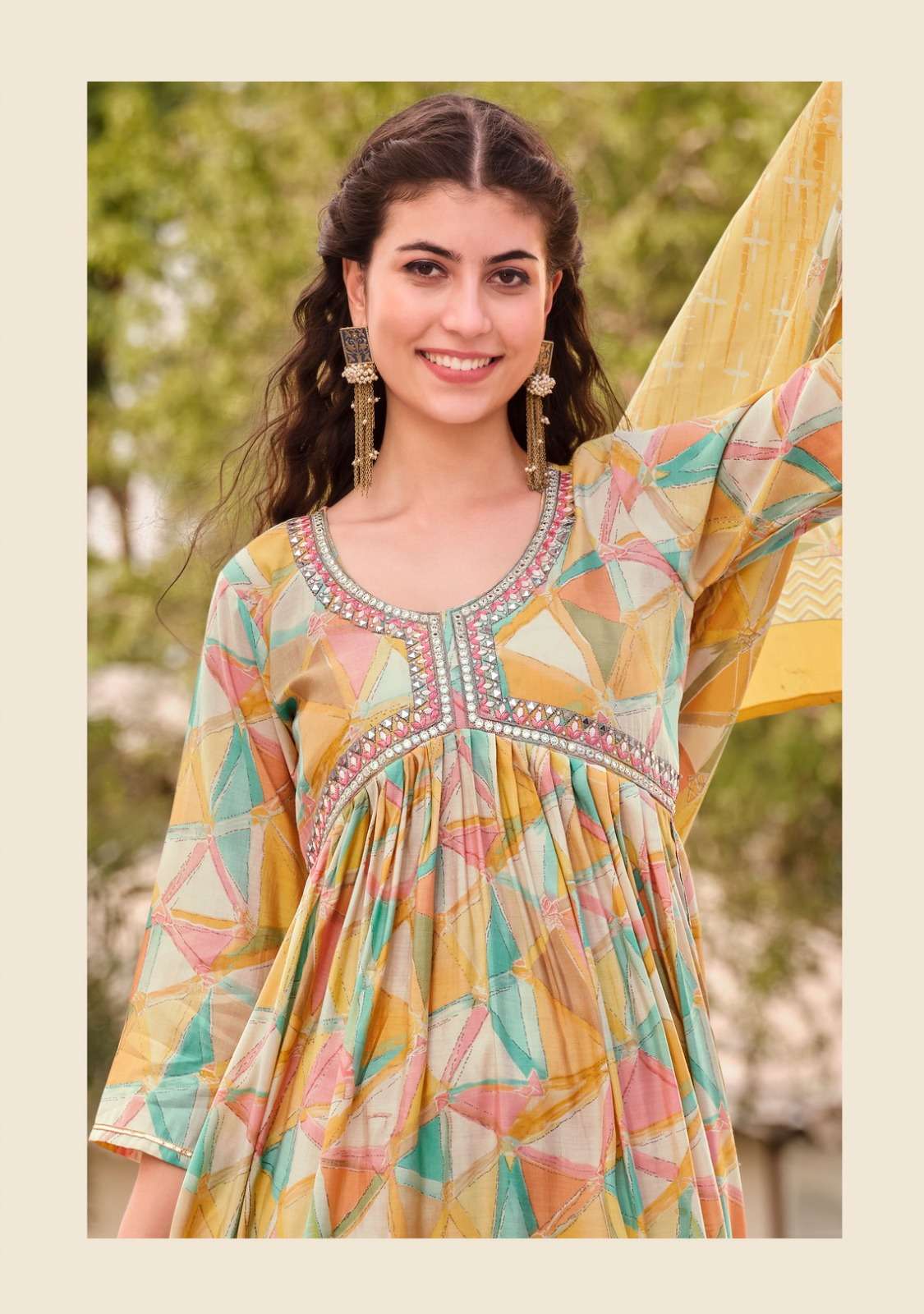 KT0101(XL)03 - Stylish Kurti Kajal Style Fashion Blossom Vol 3 – Sui Dhaga  Fashion Hub