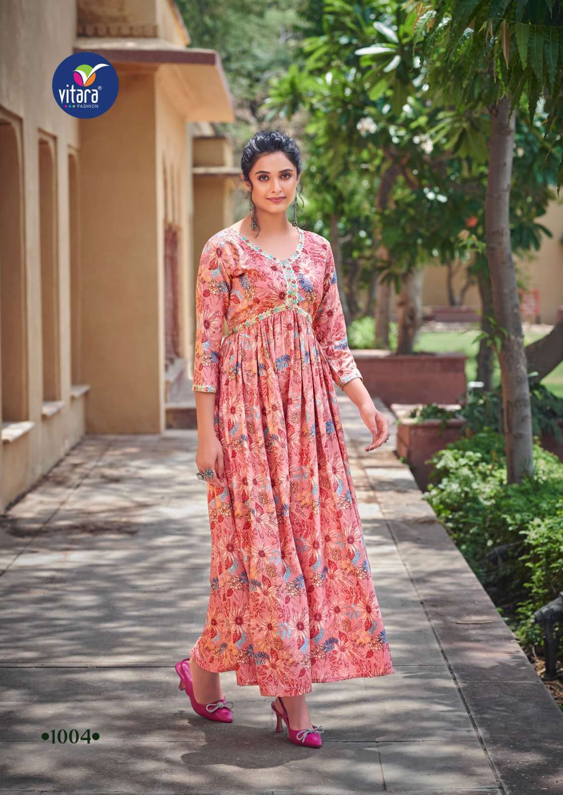 Vitara fashion RAGHINI Kurti Wholesale catalog