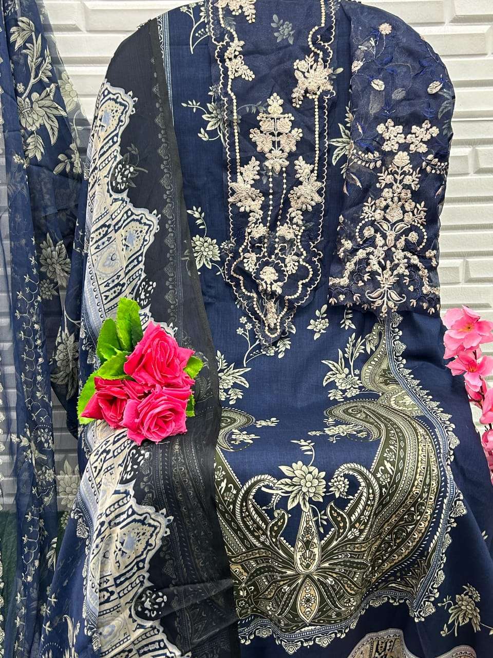 AASHA DESIGNER MARIA B M PRINT LAWAN Salwar Kameez Wholesale catalog
