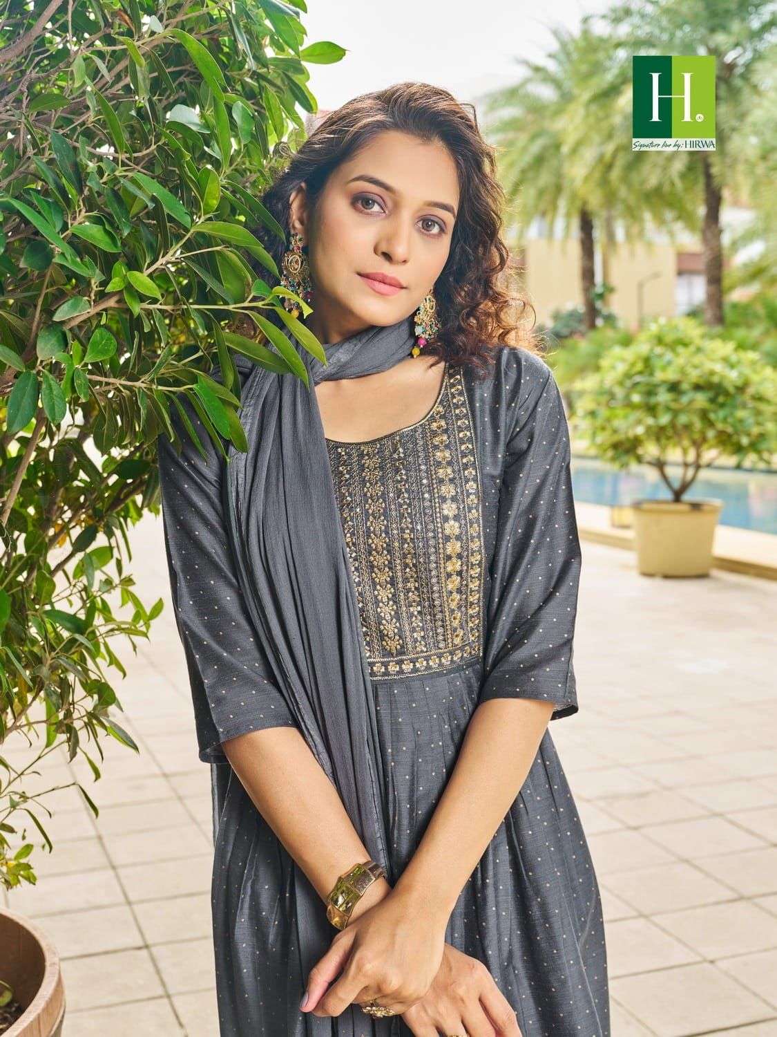 HIRWA  SINDOOR Naira cut Kurti Wholesale catalog