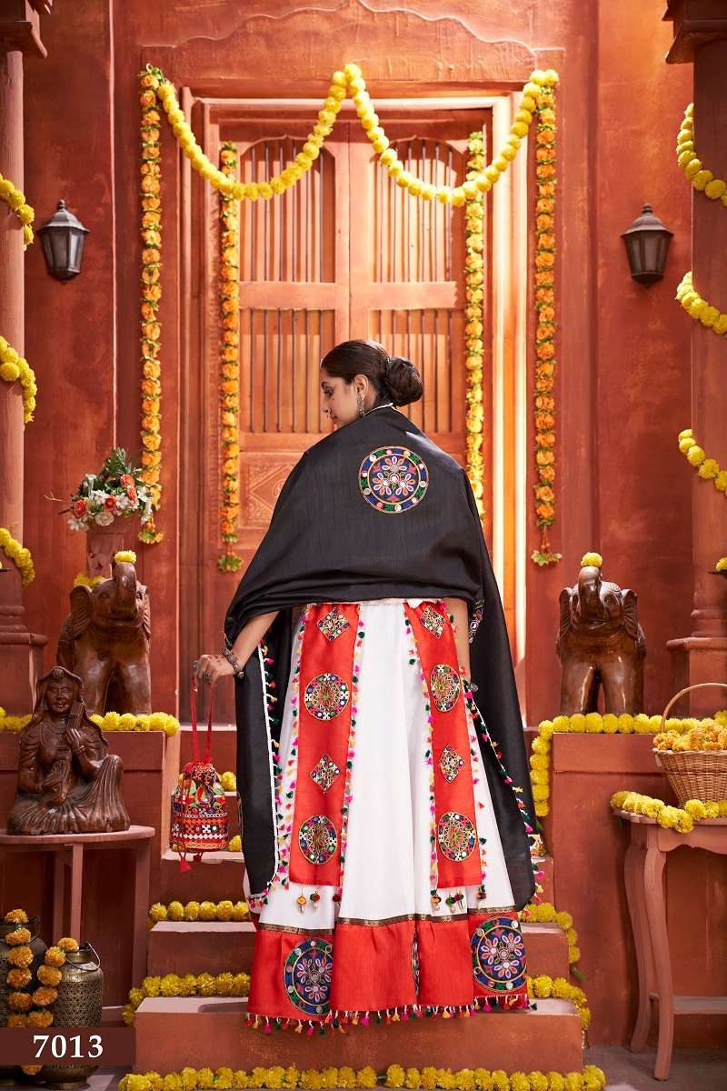 NAVRATRI CHANIYA CHOLI 7013 RAJWADI VOL - 3 Lehenga choli Wholesale catalog