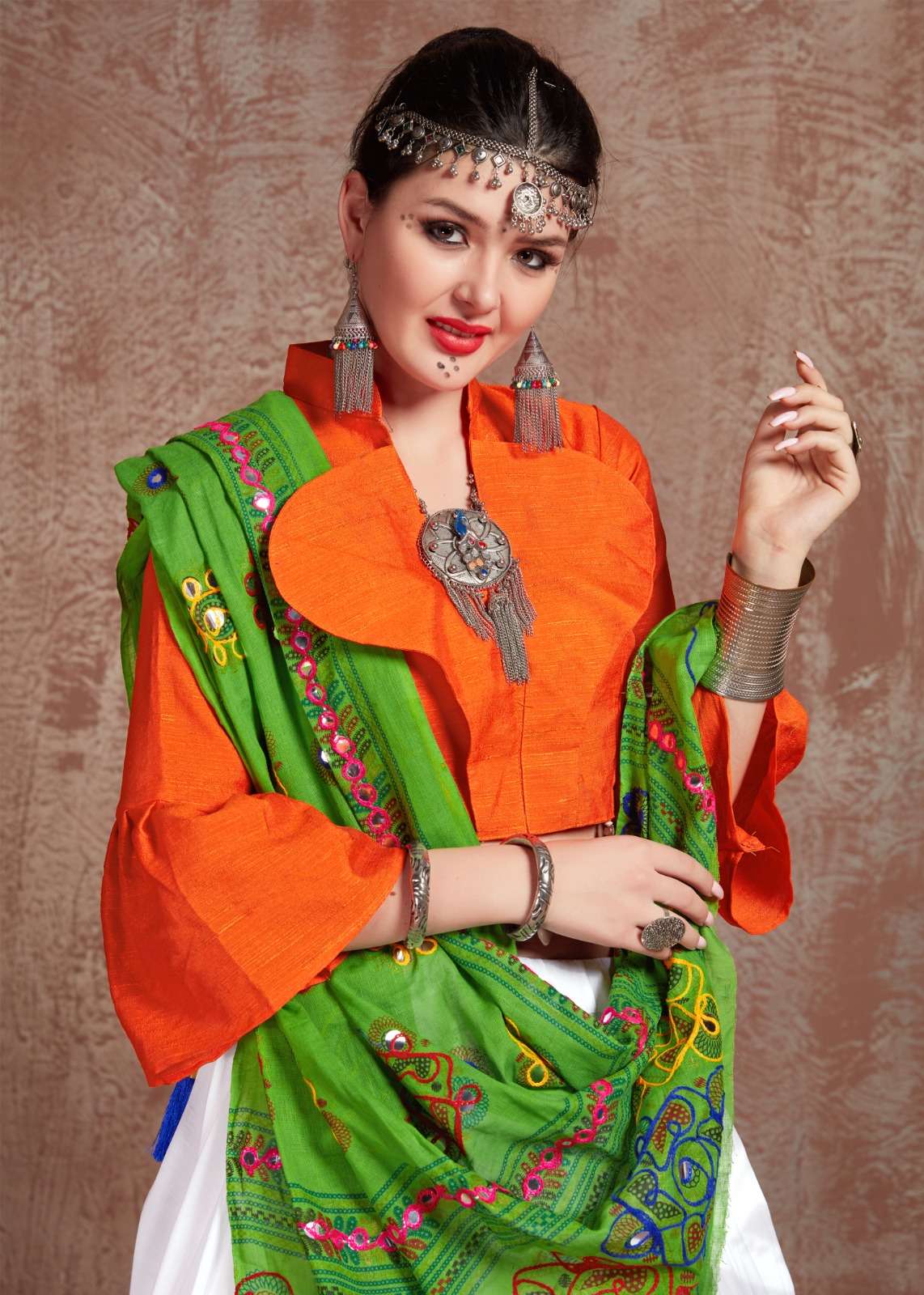 RAJWADI VOL - 02 8006 NAVRATRI LEHENGA CHOLI Wholesale catalog
