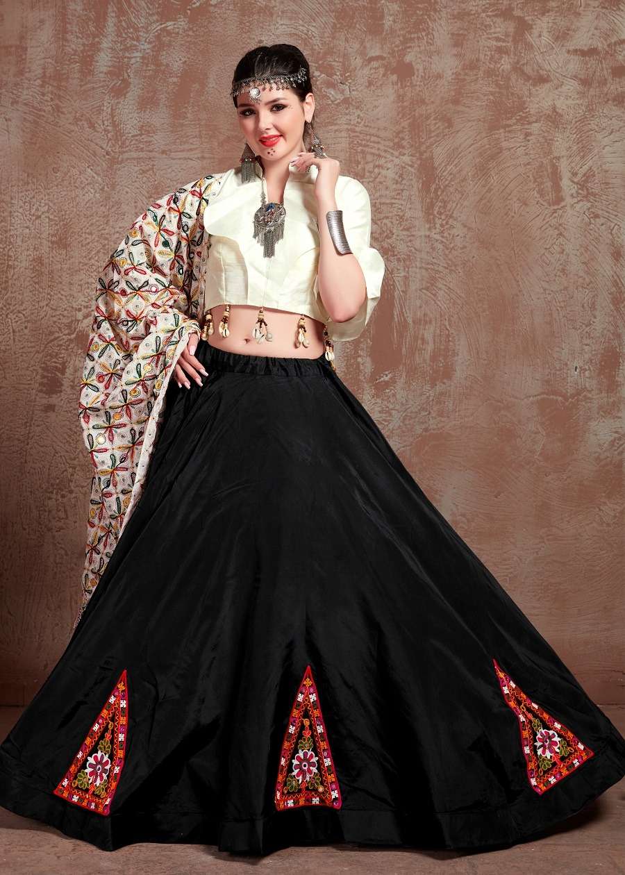 RAJWADI VOL - 02 8007 NAVRATRI LEHENGA CHOLI Wholesale catalog