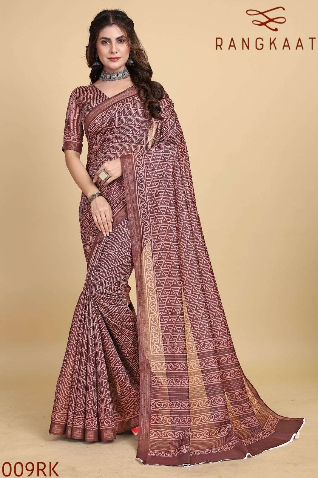 Rangkaat Women Saree With Blouse Wholesale catalog
