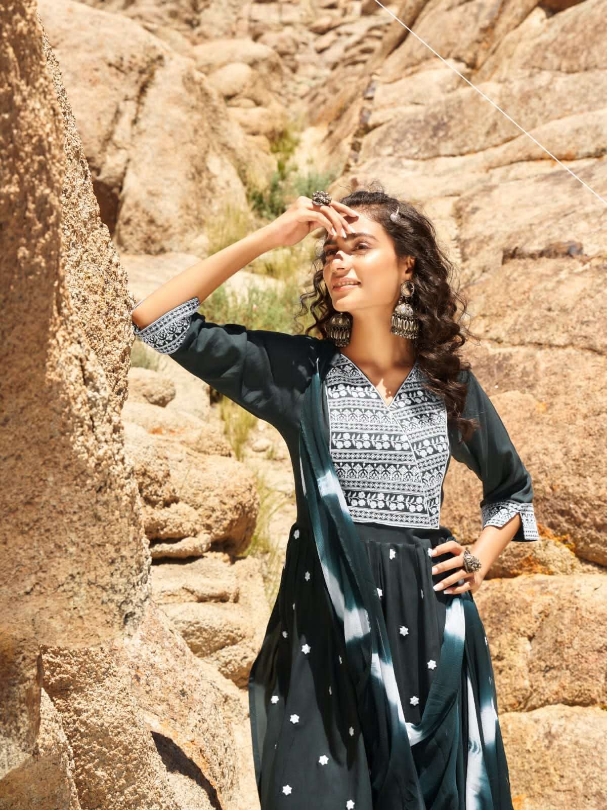Wanna Coral Naira Kurti Wholesale catalog