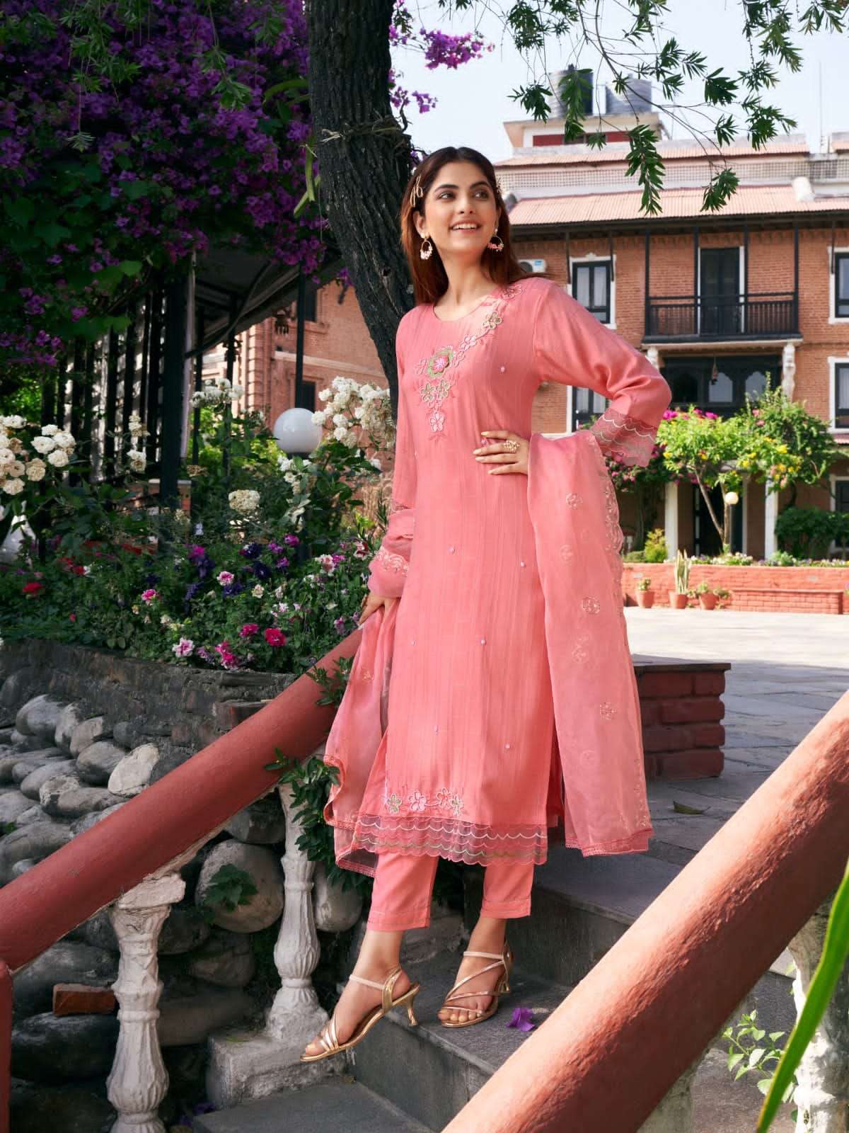 Wanna Saachi Rayon Kurti Wholesale catalog