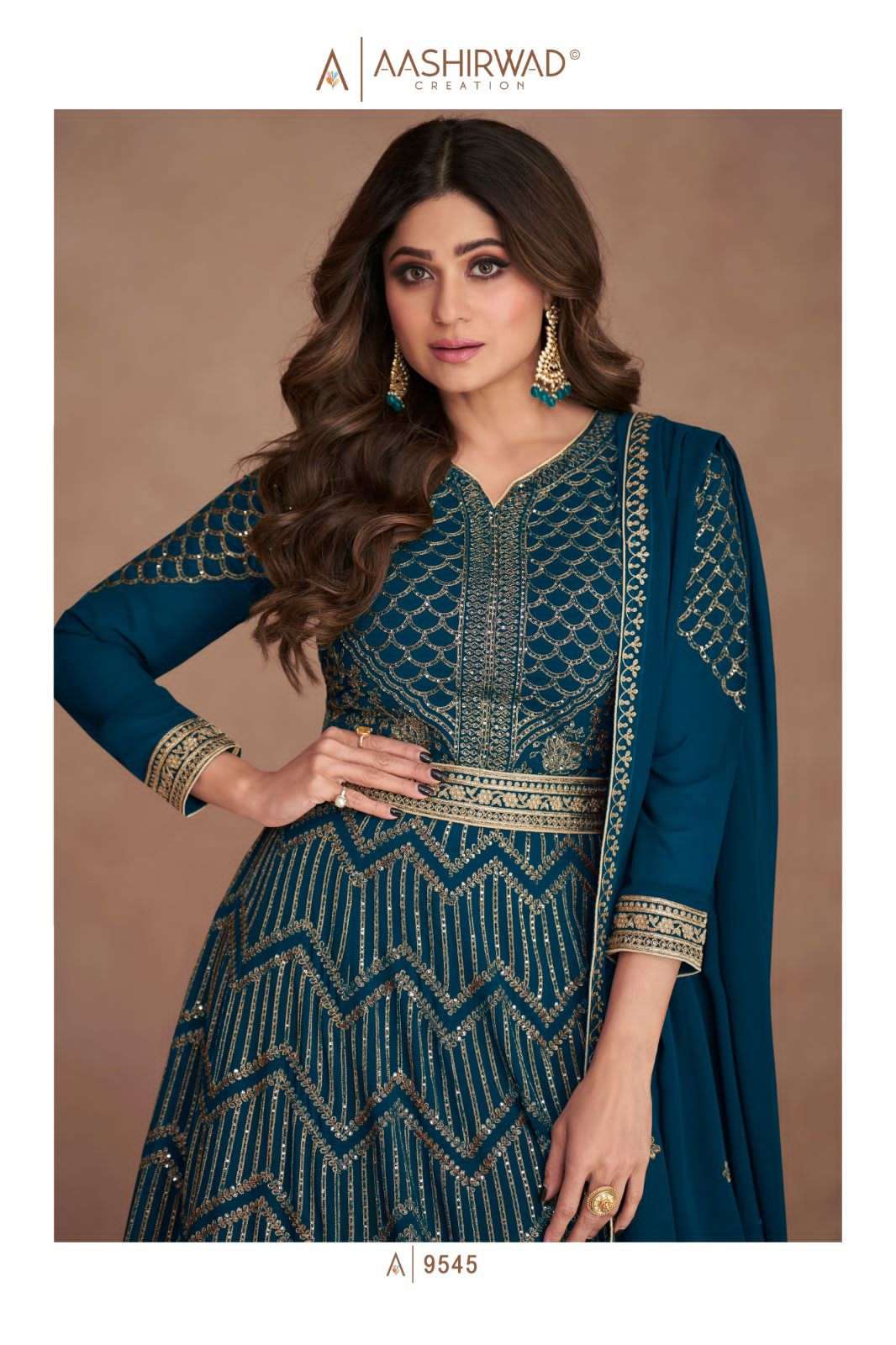 AASHIRWAD SAJNI  Salwar Kameez Wholesale catalog