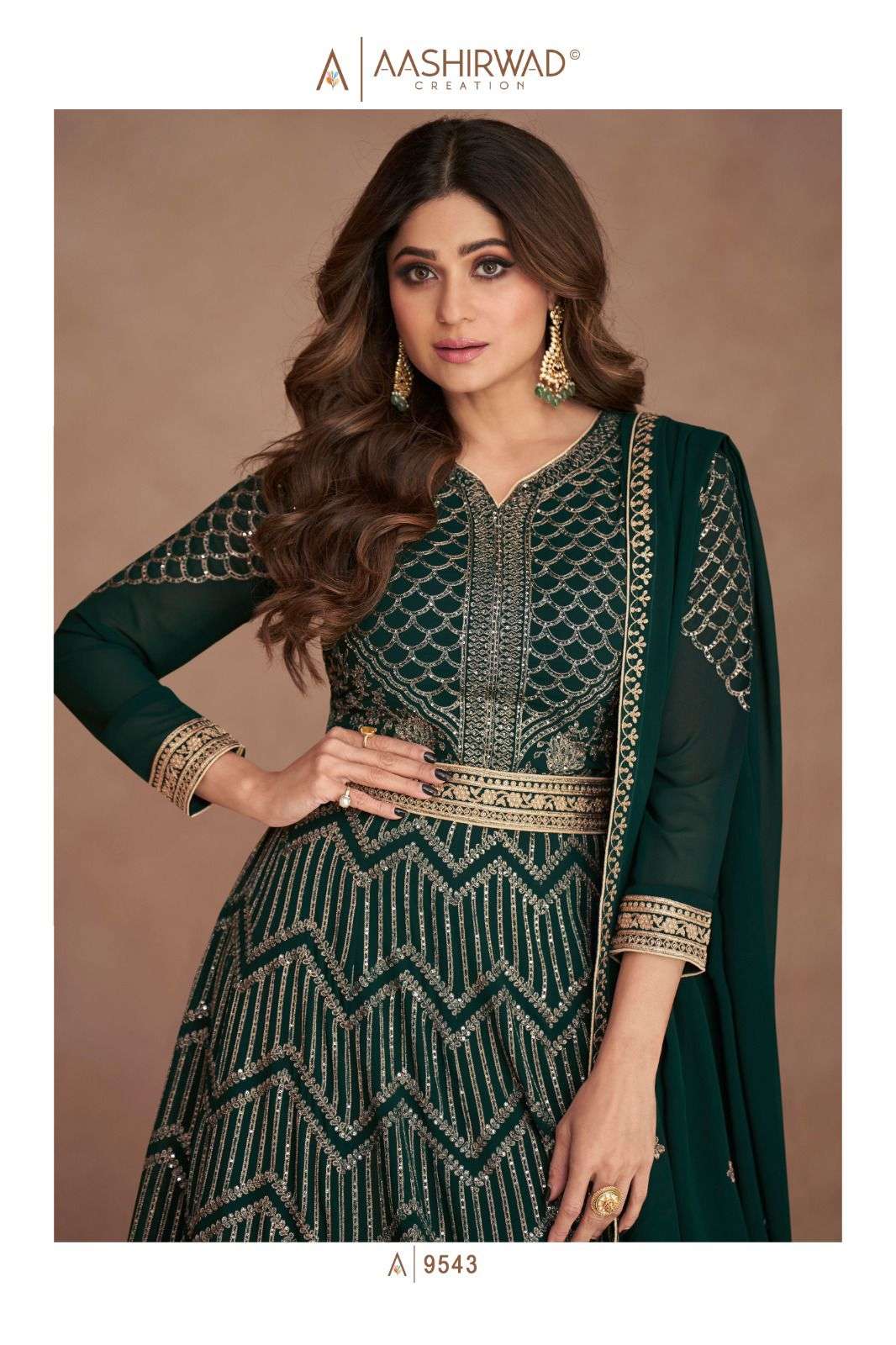 AASHIRWAD SAJNI  Salwar Kameez Wholesale catalog