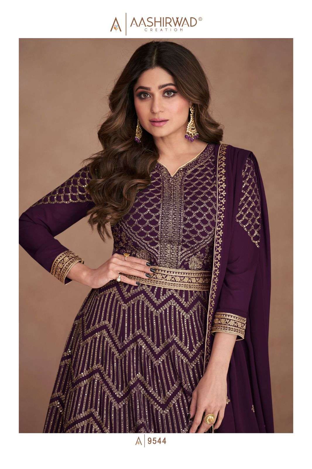 AASHIRWAD SAJNI  Salwar Kameez Wholesale catalog