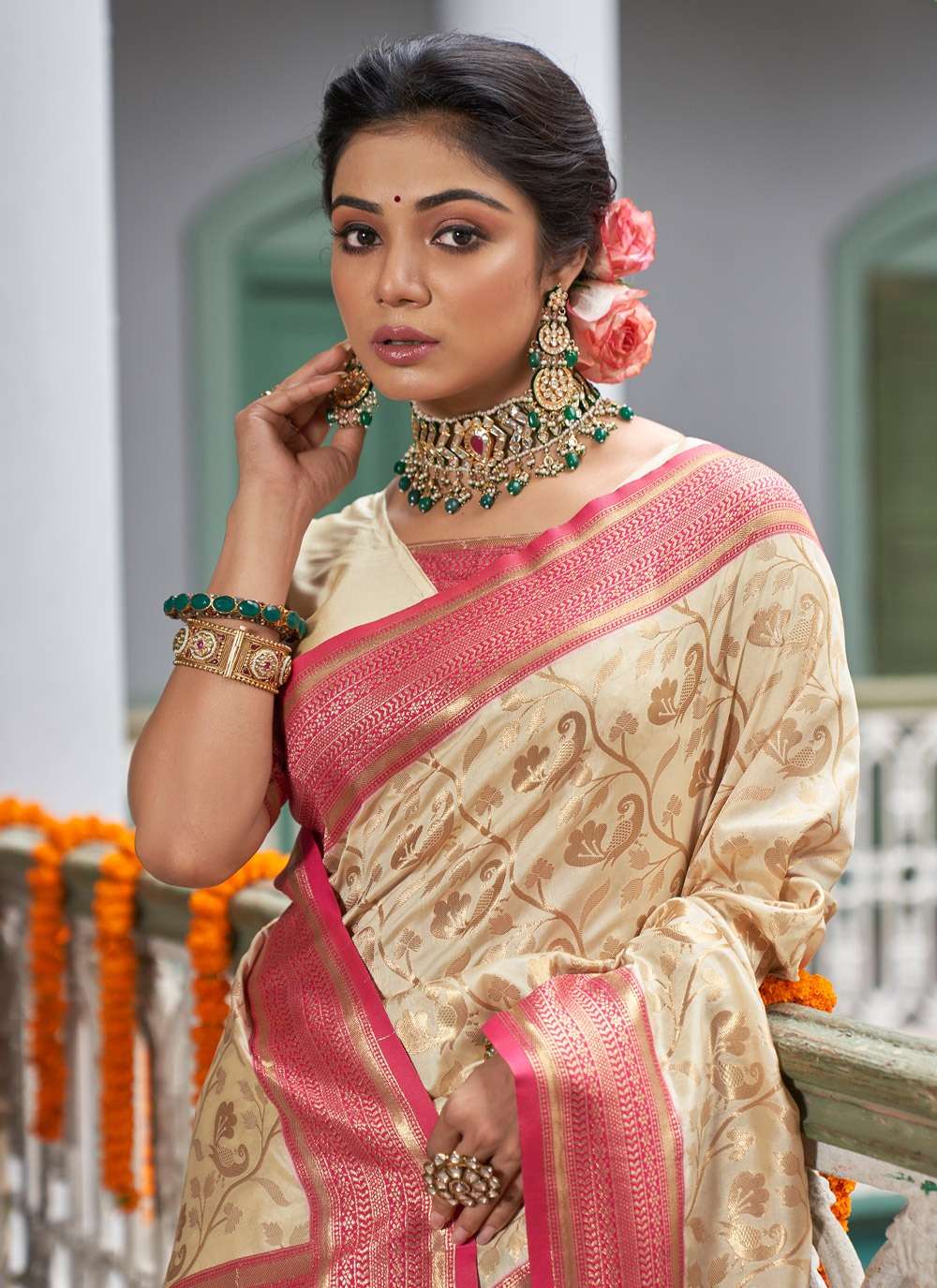 BUNAWAT MAN MOHINI Banarasi Silk Saree Wholesale catalog