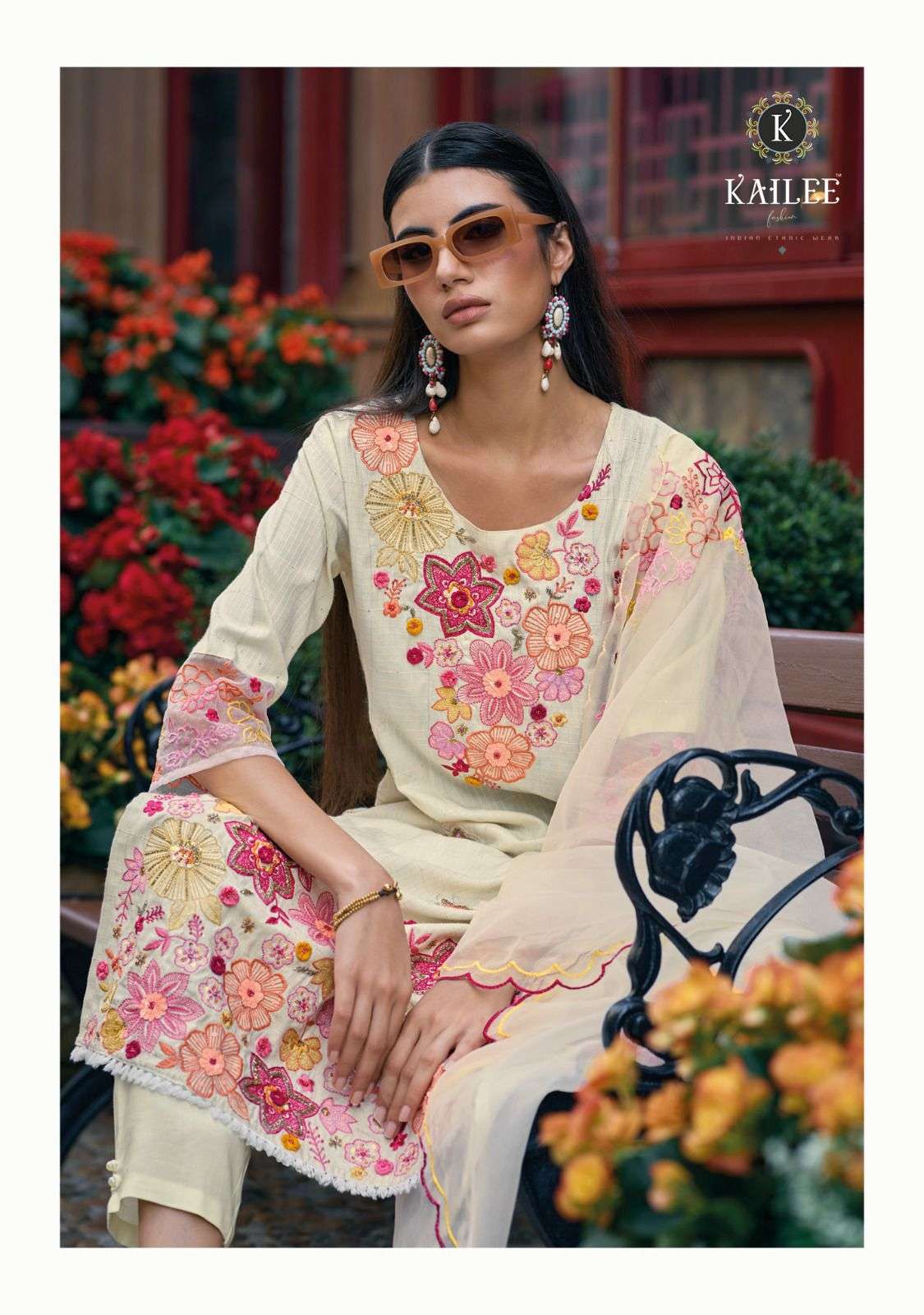KAILEE FASHION FLUER VOL -4 Kurti Wholesale catalog
