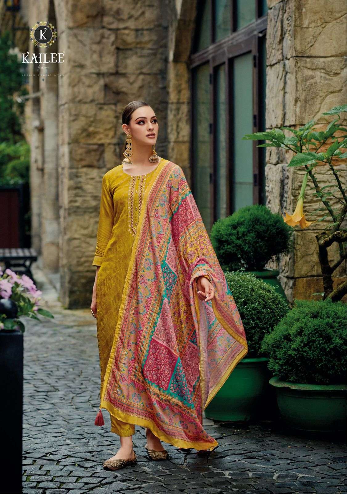 KAILEE FASHION PEARL Kurti Wholesale catalog