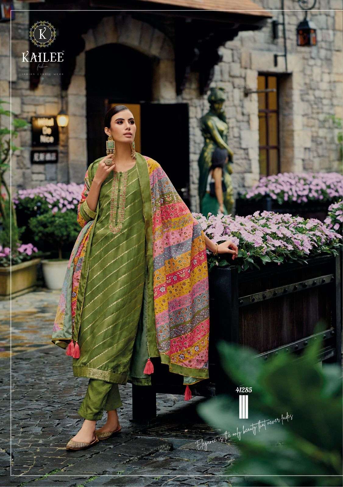 KAILEE FASHION PEARL Kurti Wholesale catalog