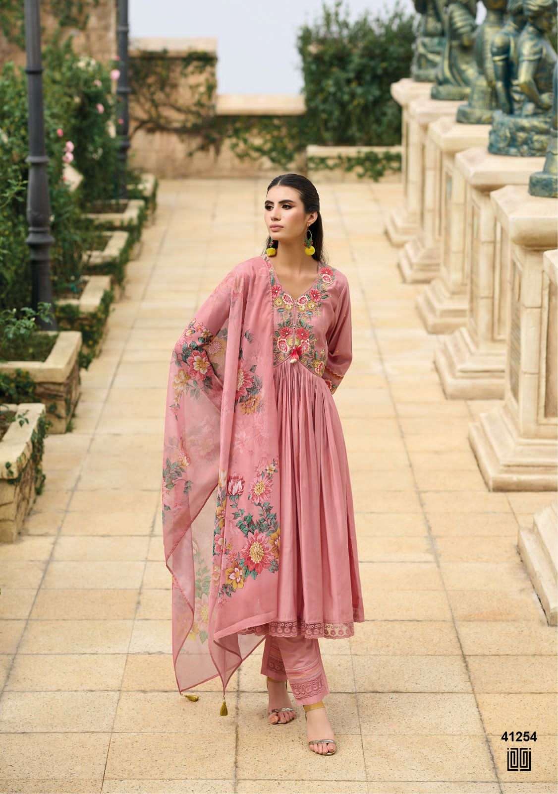 KAILEE FASHION ROZANI ALIA STYLE KURTI WHOLESALE CATALOG