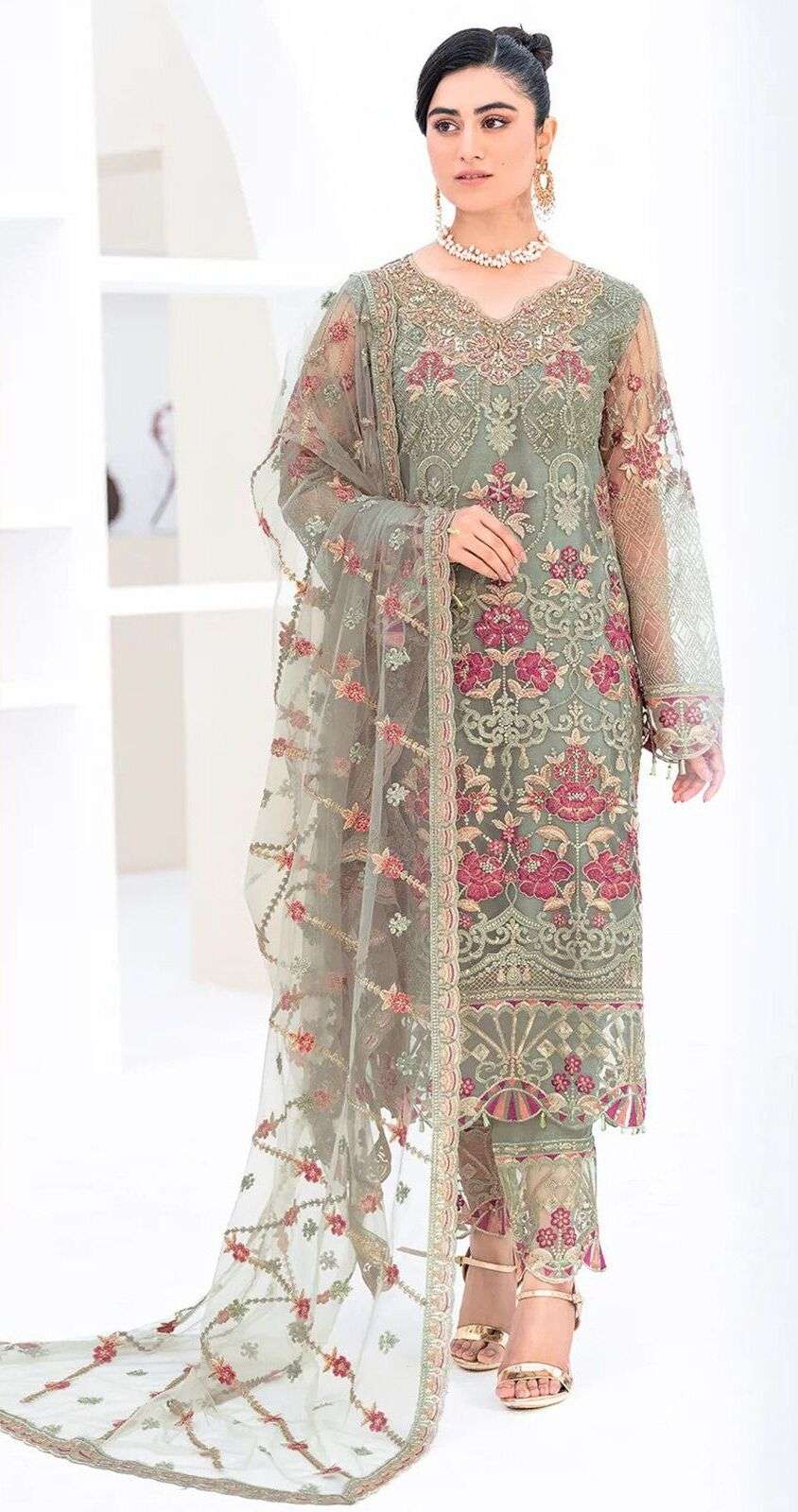Mahnur Vol 30 Hit List Bridal Designer Pakistani Salwar Suits wholesale catalog