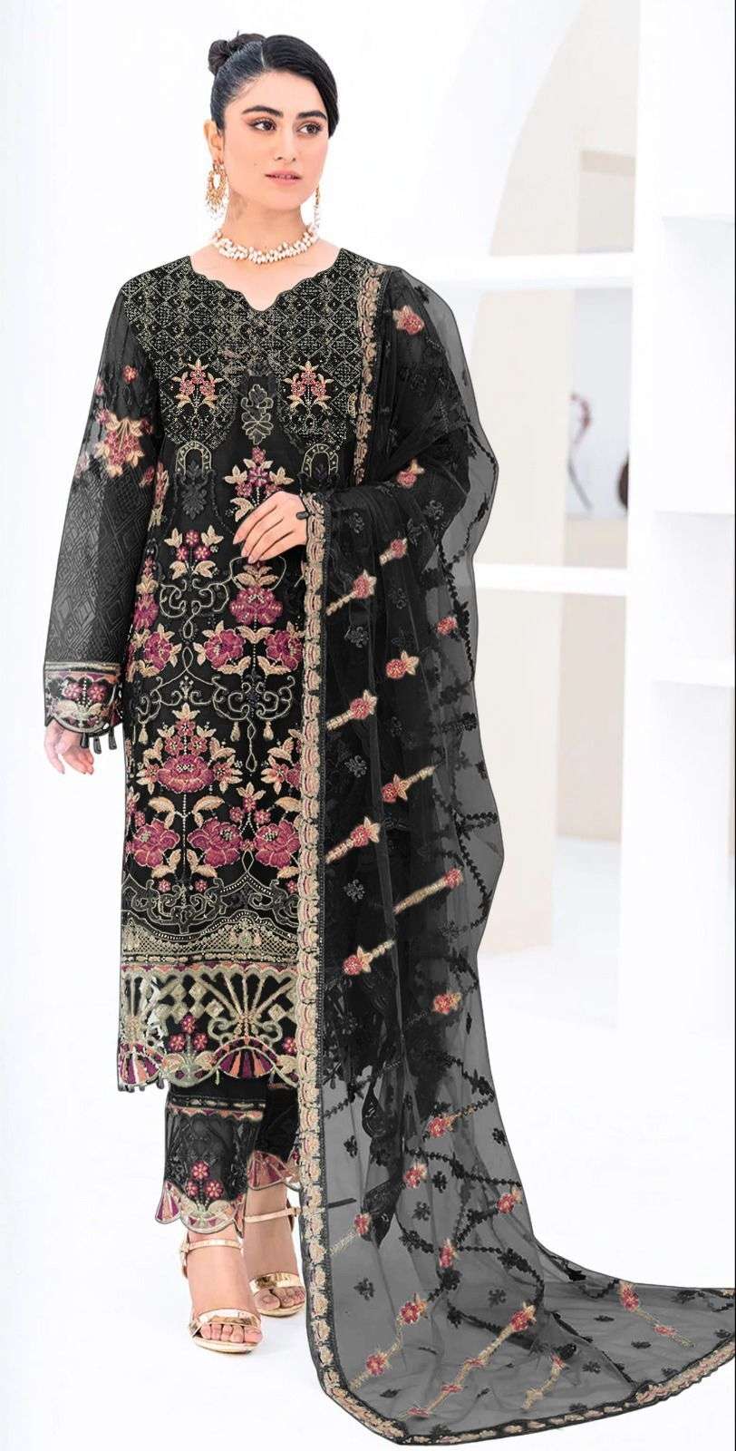 Motifz D -372 Georgette with embroidery Salwar Kameez Wholesale catalog
