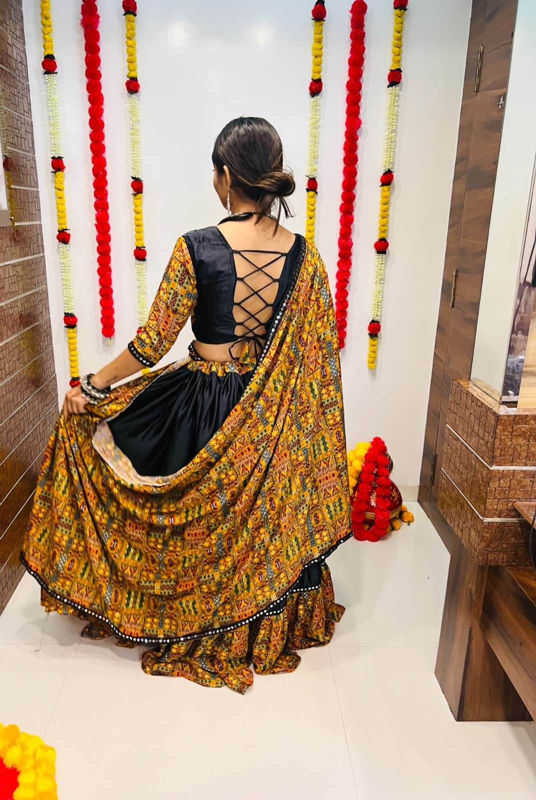 NAVRATRI AWY-7056 LEHENGA CHOLI Wholesale catalog
