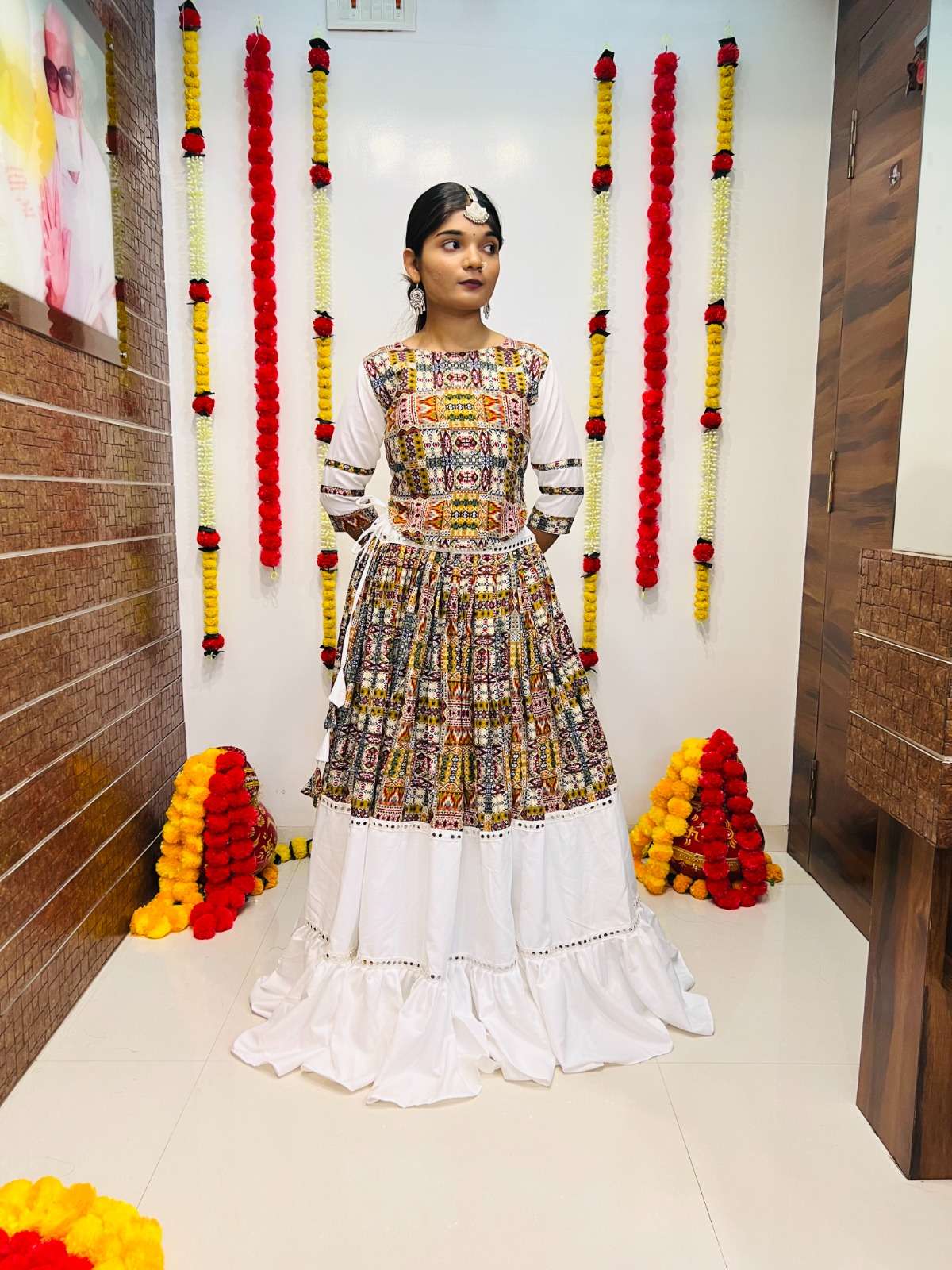 NAVRATRI AWY-7057 LEHENGA CHOLI Wholesale catalog