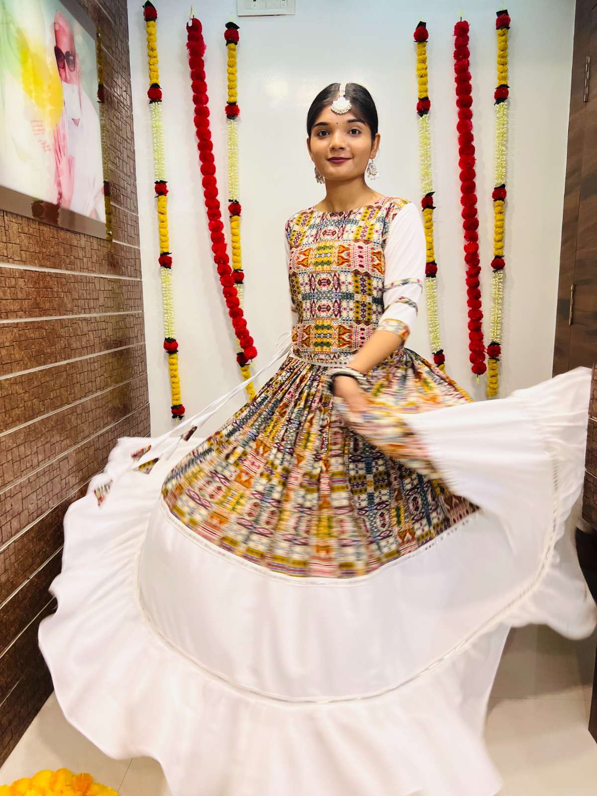 NAVRATRI AWY-7057 LEHENGA CHOLI Wholesale catalog