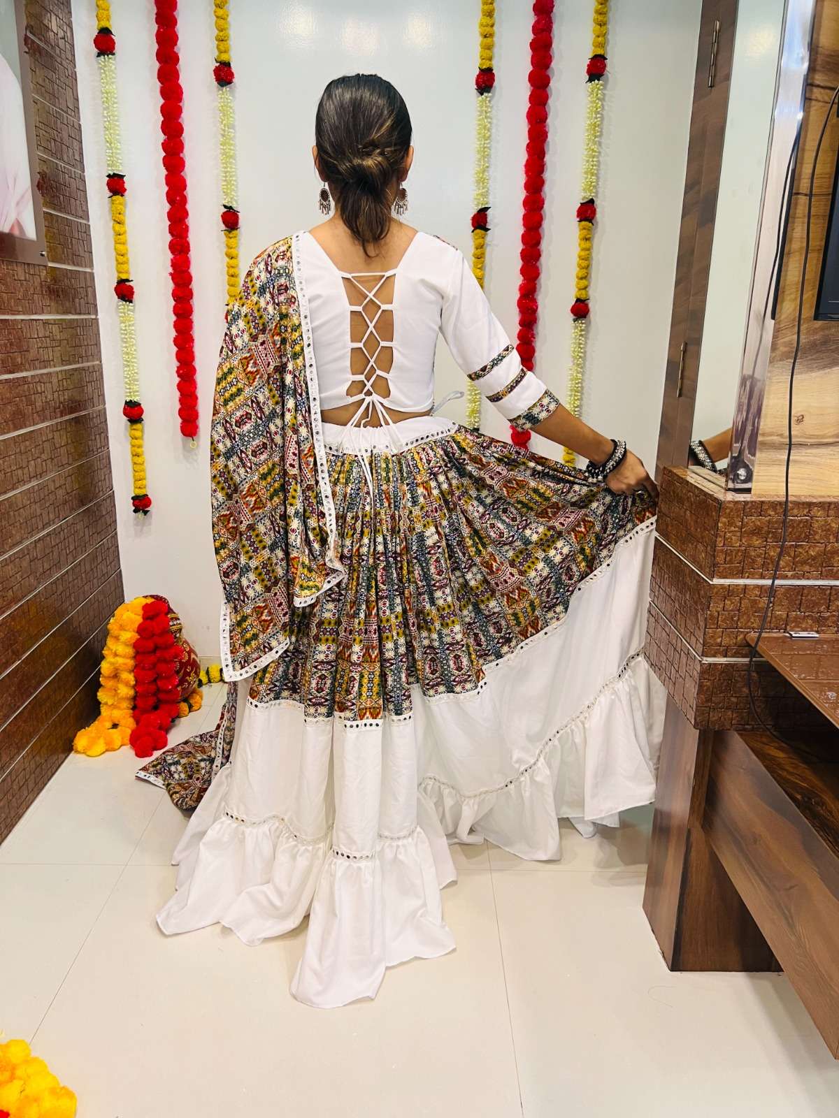 NAVRATRI AWY-7057 LEHENGA CHOLI Wholesale catalog