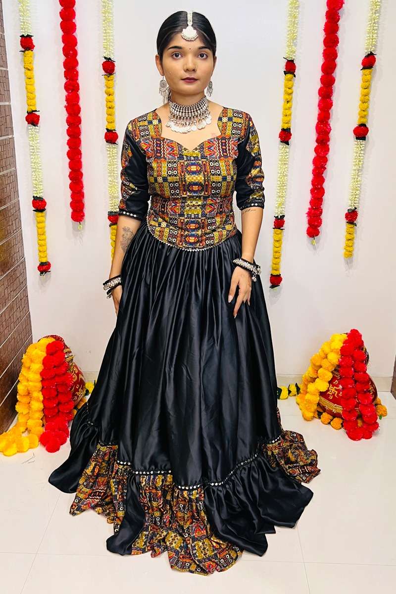NAVRATRI AWY-7058 CHANIYA CHOLI COLLECTION Lehenga Choli Wholesale catalog