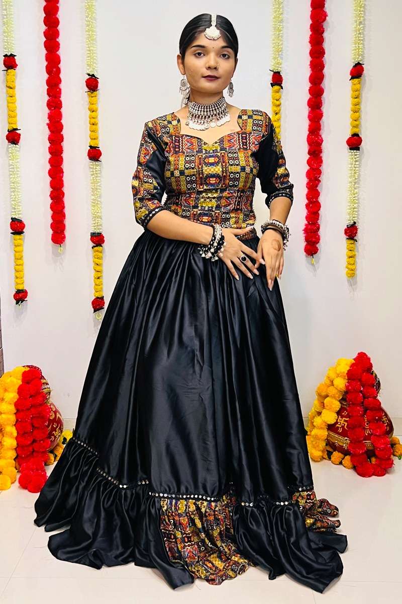NAVRATRI AWY-7058 CHANIYA CHOLI COLLECTION Lehenga Choli Wholesale catalog