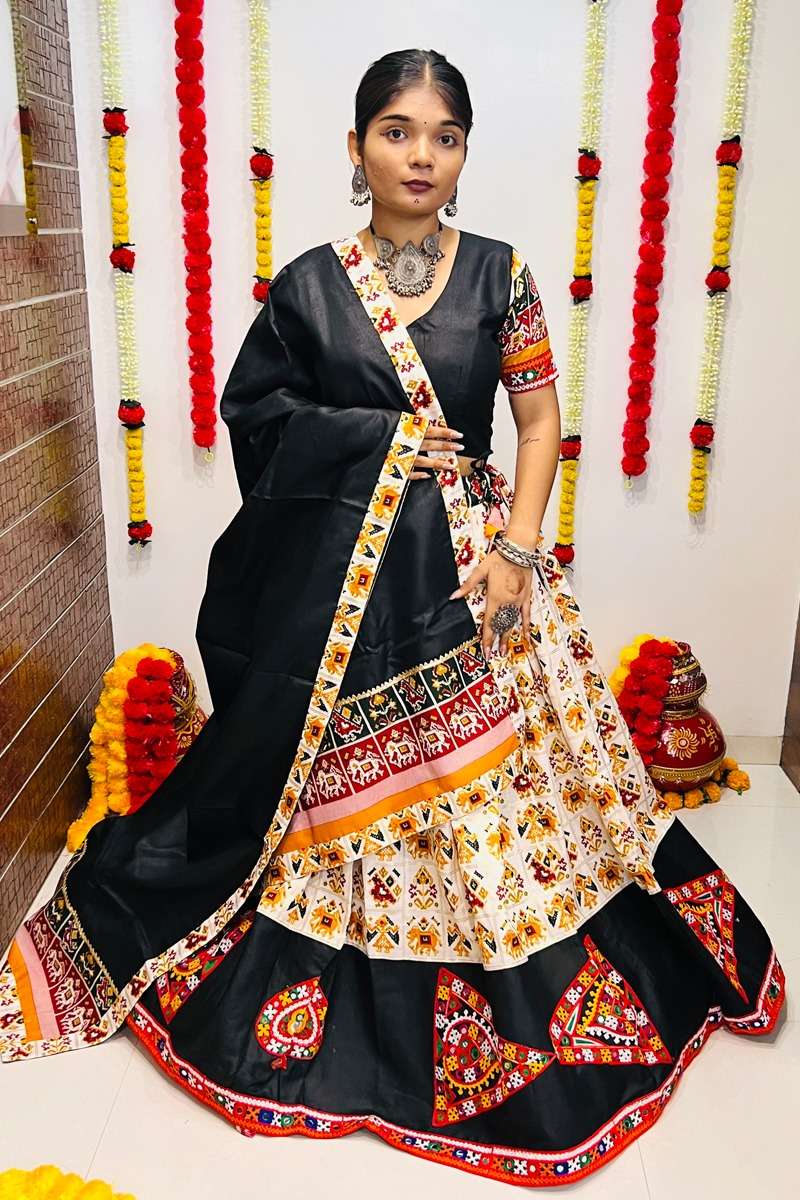RAJWADI VOL - 07 7038 NAVRATRI LEHENGA CHOLI Wholesale catalog