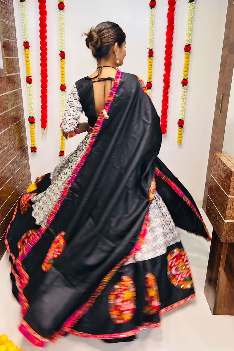 RAJWADI VOL - 07 7039 NAVRATRI LEHENGA CHOLI Wholesale catalog