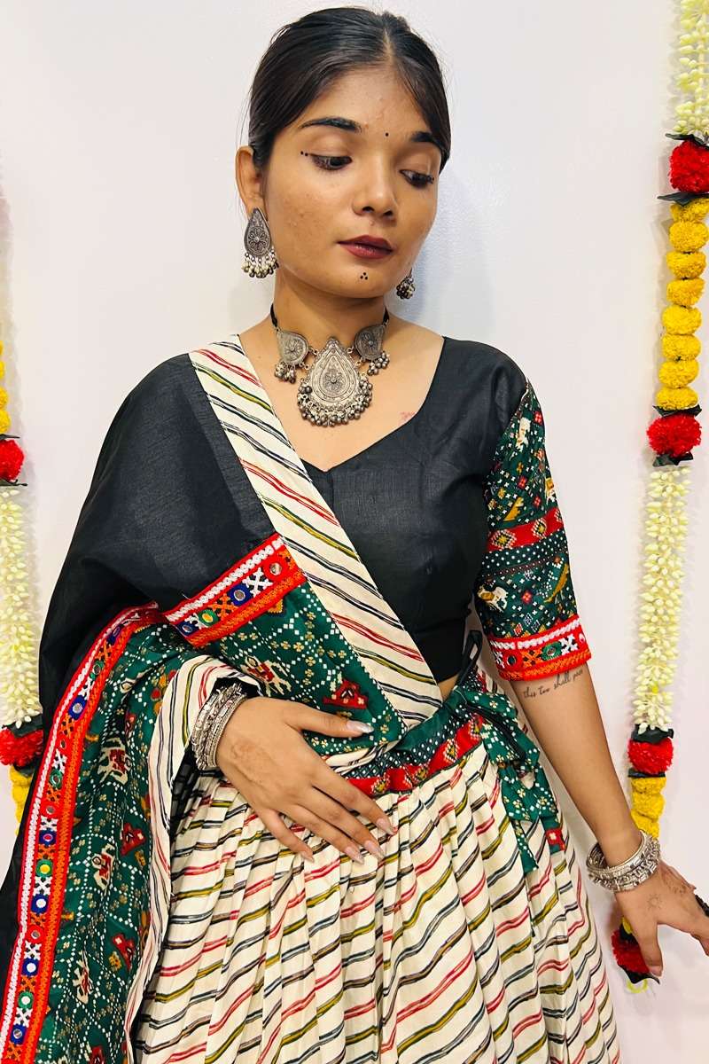 RAJWADI VOL - 07 7048 NAVRATRI LEHENGA CHOLI Wholesale catalog