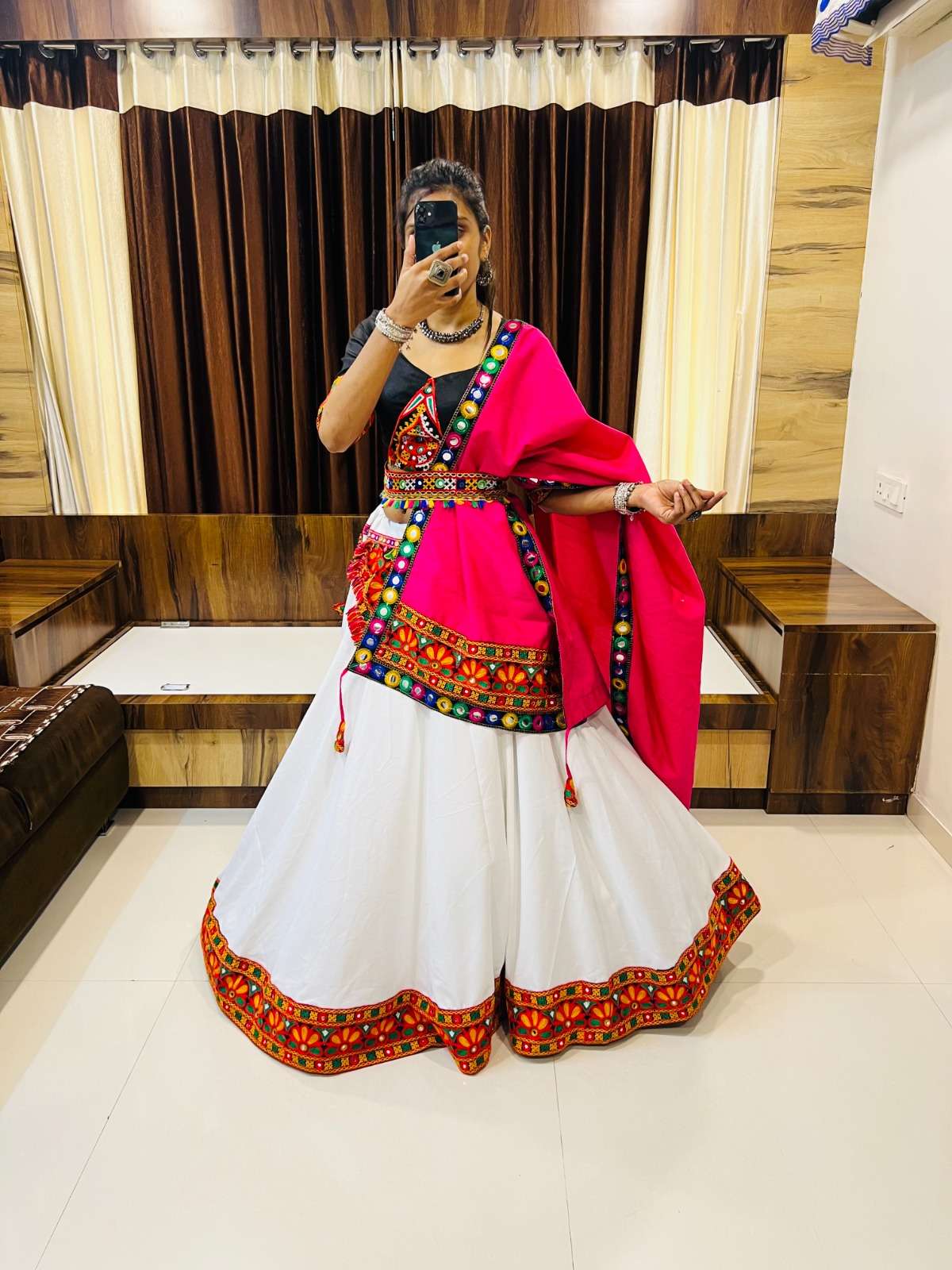 RAJWADI VOL - 08 7050 NAVRATRI LEHENGA CHOLI Wholesale catalog