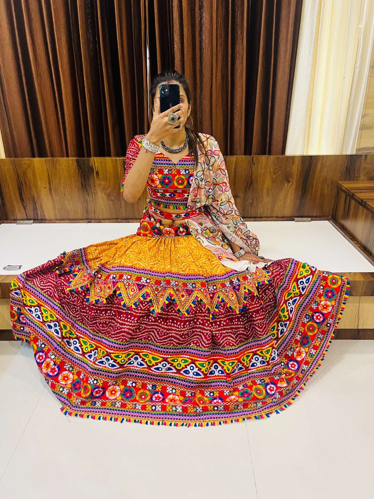 RAJWADI VOL - 08 7051 NAVRATRI LEHENGA CHOLI Wholesale catalog