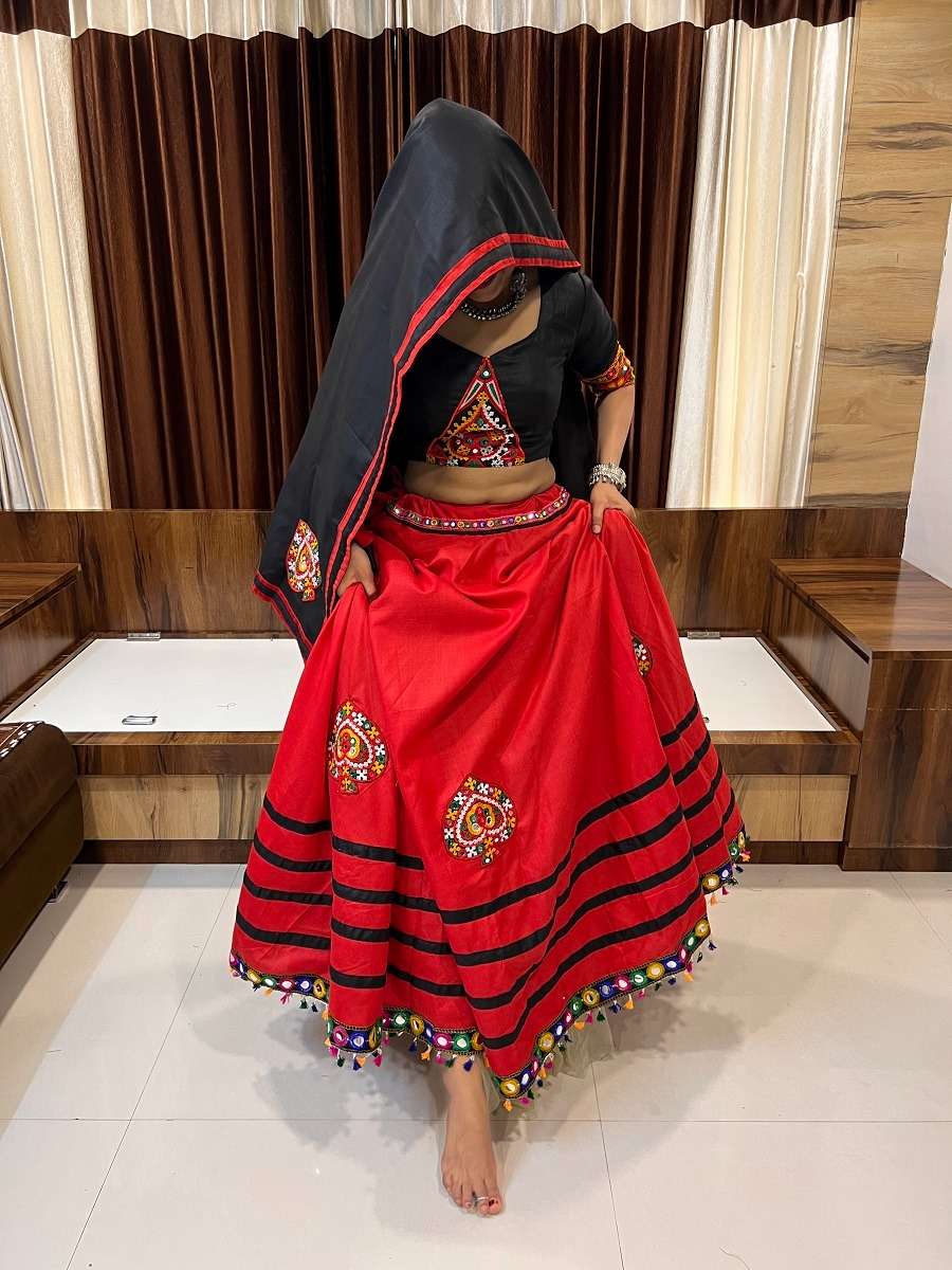 RAJWADI VOL - 08 7055 NAVRATRI LEHENGA CHOLI Wholesale catalog