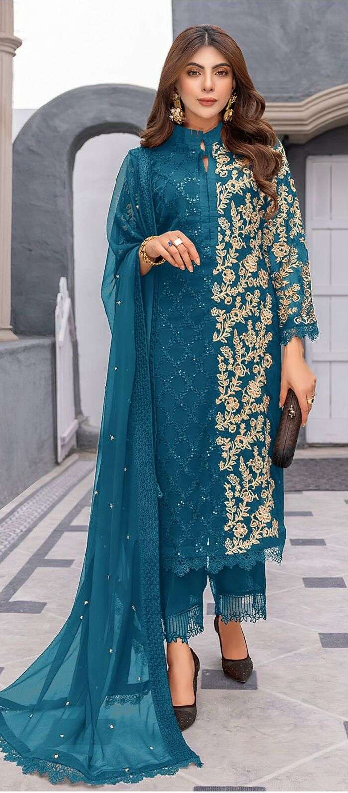 Alk Khushbu Aadila Pakistani Salwar Kameez Wholesale catalog