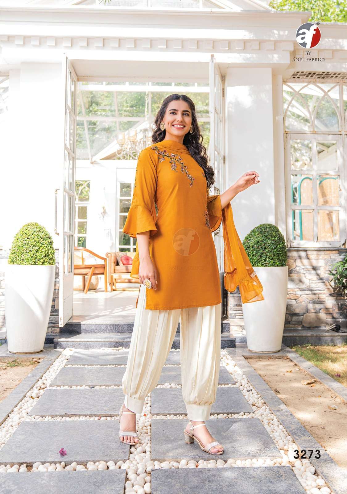 Anju Mannat vol - 4 Kurti Wholesale catalog
