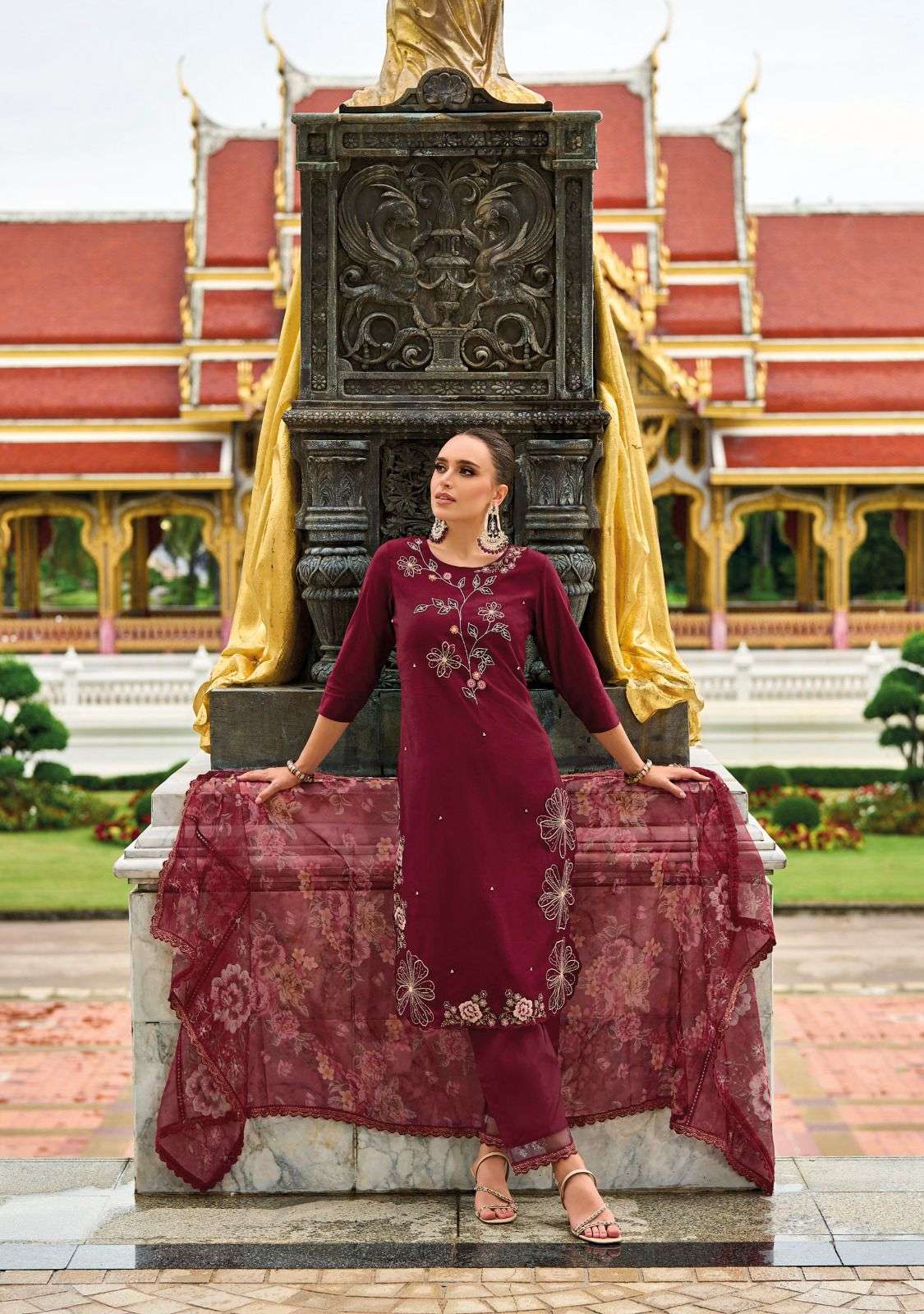 KAILEE FASHION NAZAKAT VOL-3 CAT Kurti Wholesale catalog