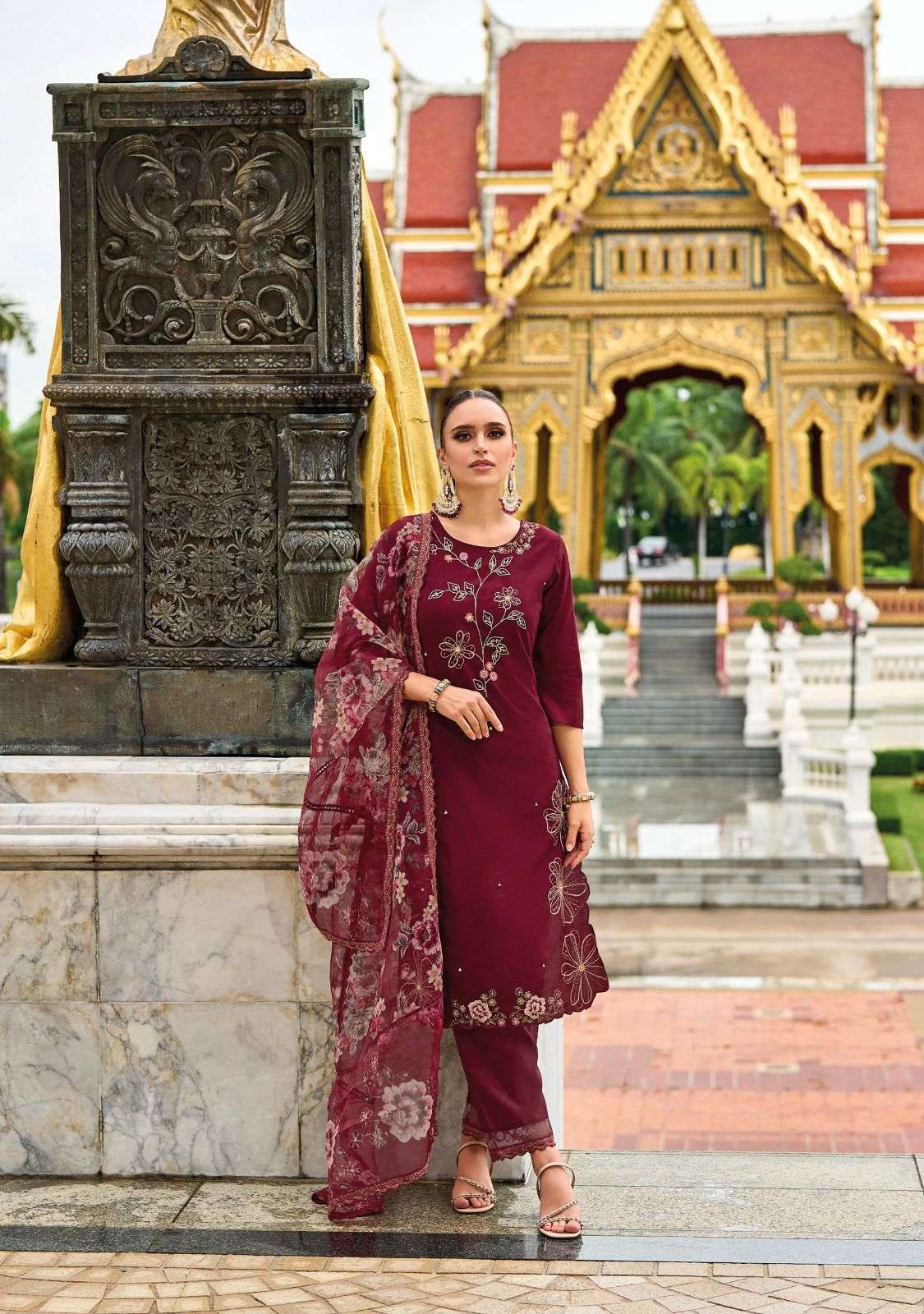 KAILEE FASHION NAZAKAT VOL-3 CAT Kurti Wholesale catalog