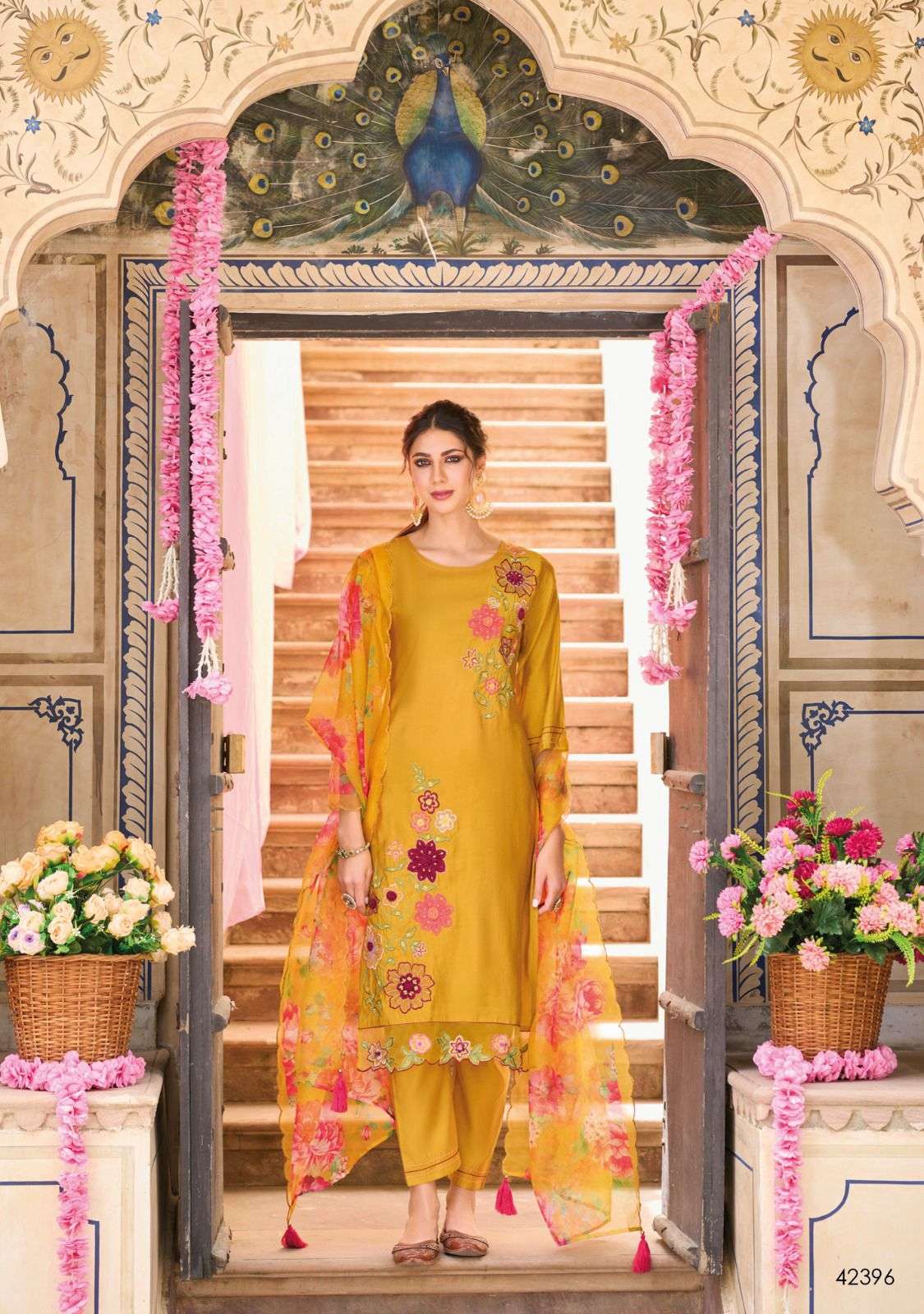 KAILEE FASHION SHEHNAAZ Kurti Wholesale catalog