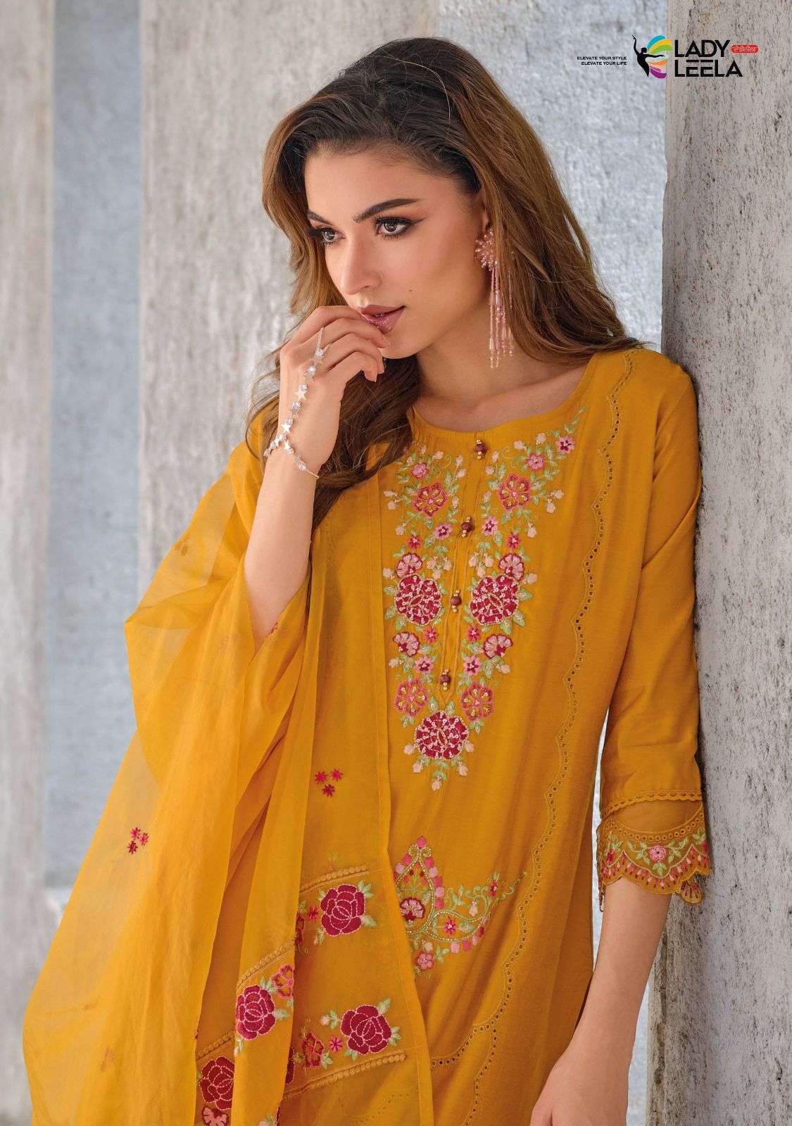 LADY LEELA INAAYAT Kurti Wholesale catalog