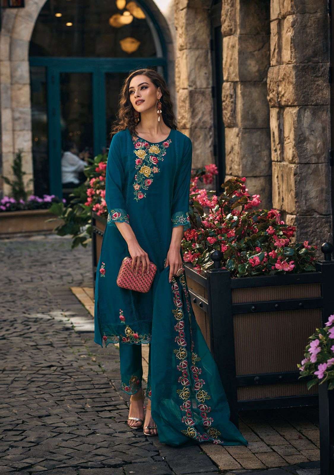 LADY LEELA SHIDDAT Kurti Wholesale catalog