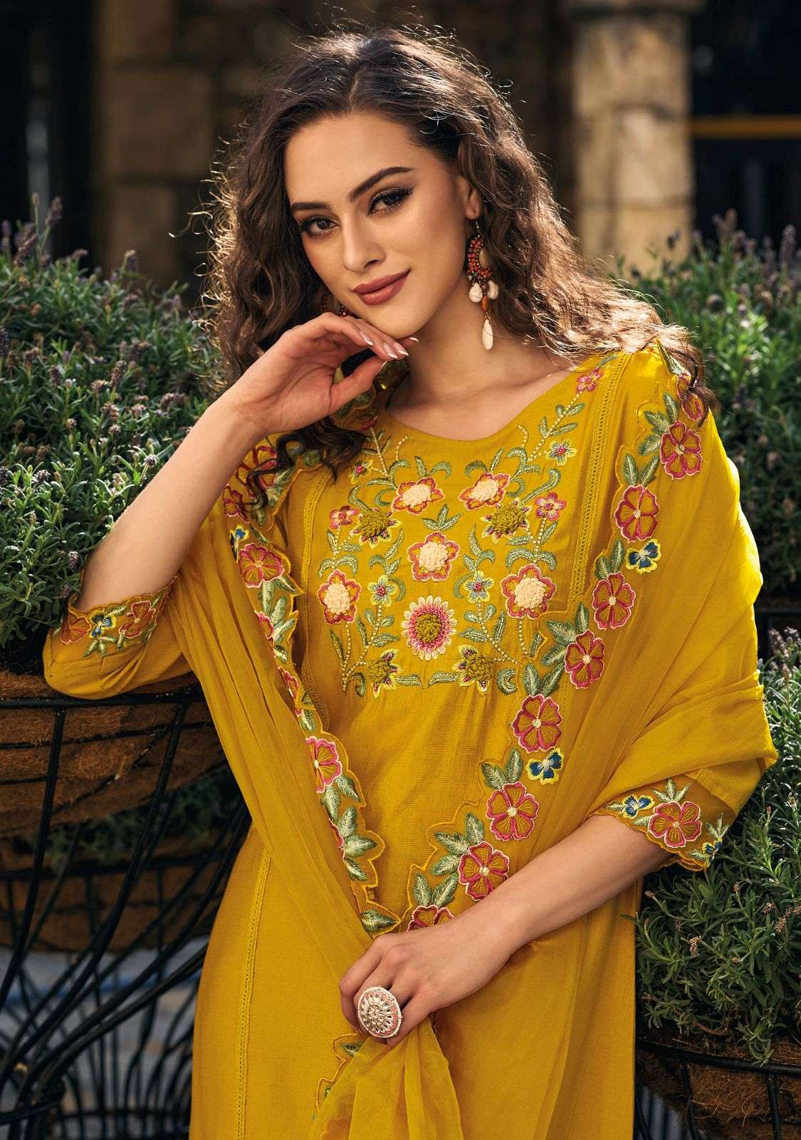 LADY LEELA SHIDDAT Kurti Wholesale catalog