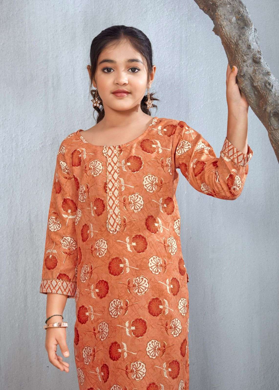 SUJII-2 RAYON COTTON MILL PRINT FOIL Kurti Wholesale catalog
